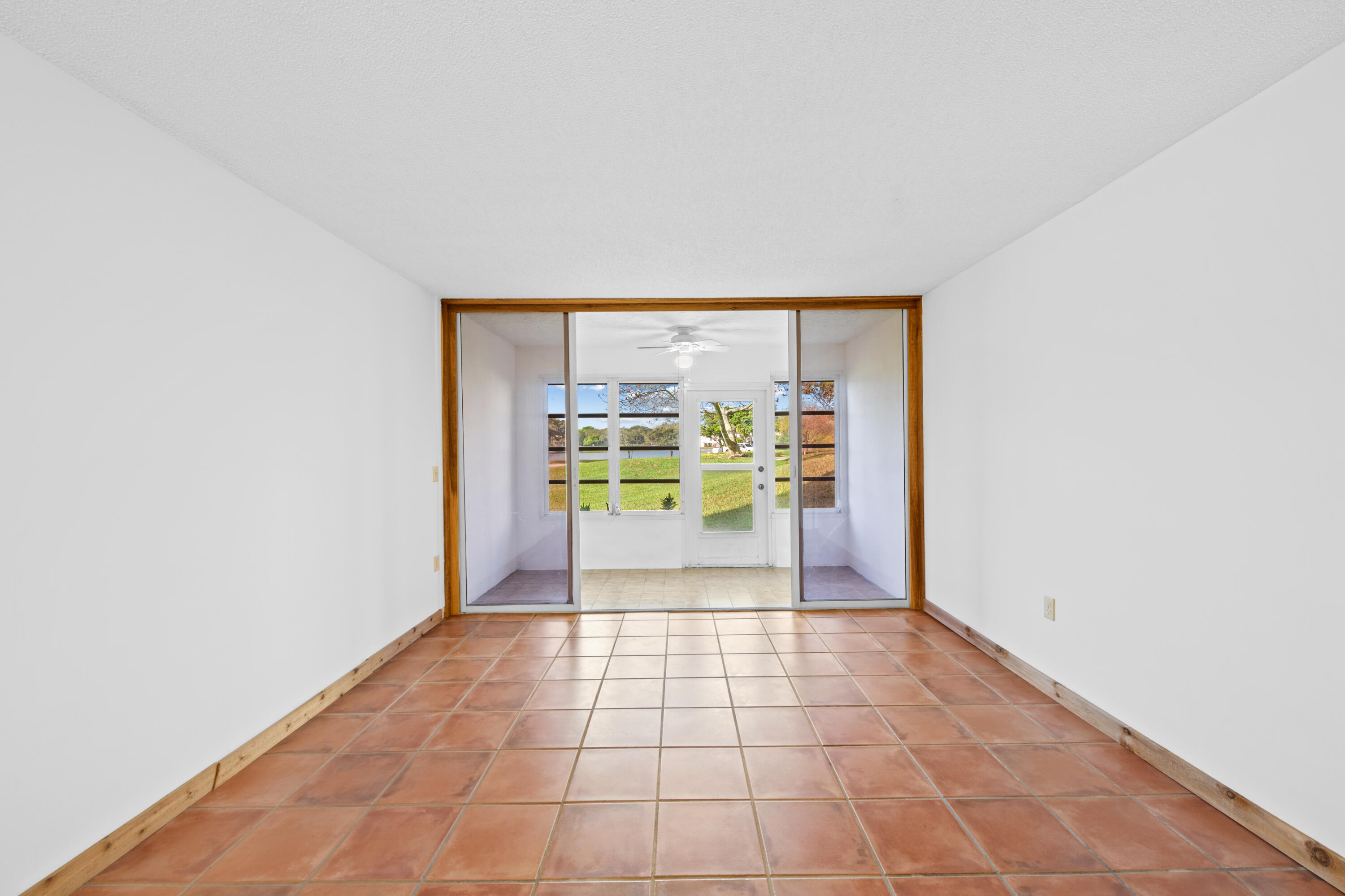 TANGERINE CONDOMINIUM EIGHT - Residential