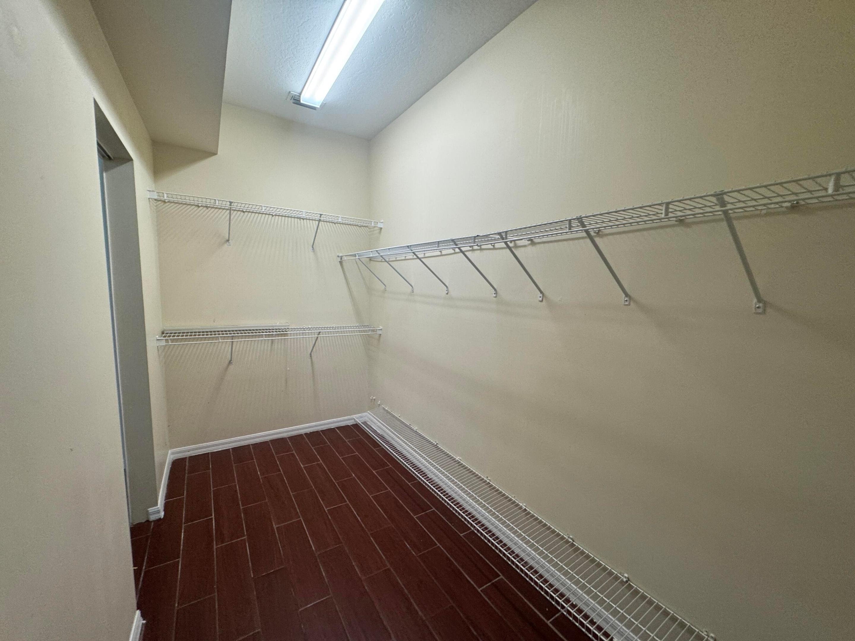 KINGS ISLE PHASE 6B - Residential