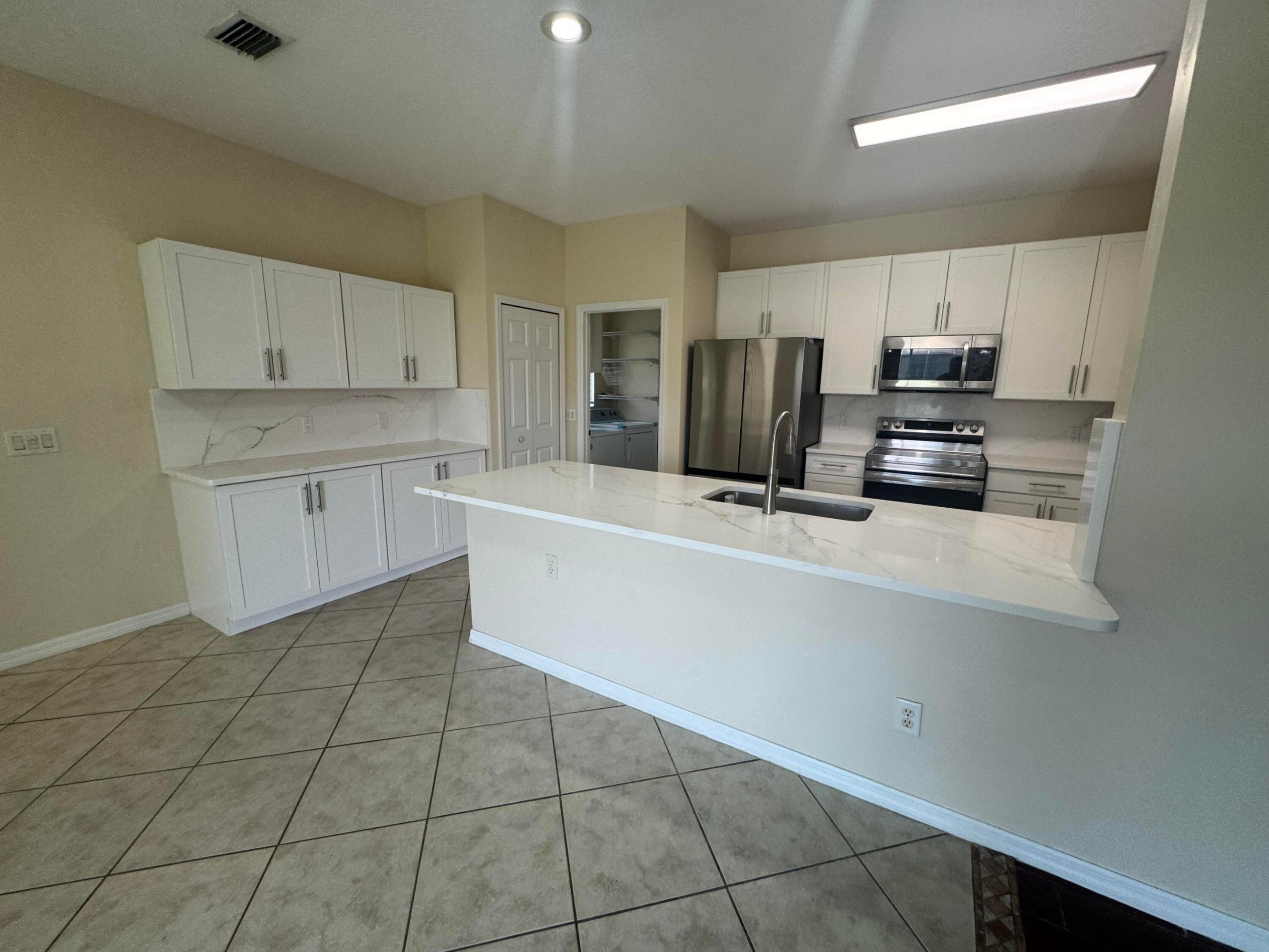 KINGS ISLE PHASE 6B - Residential