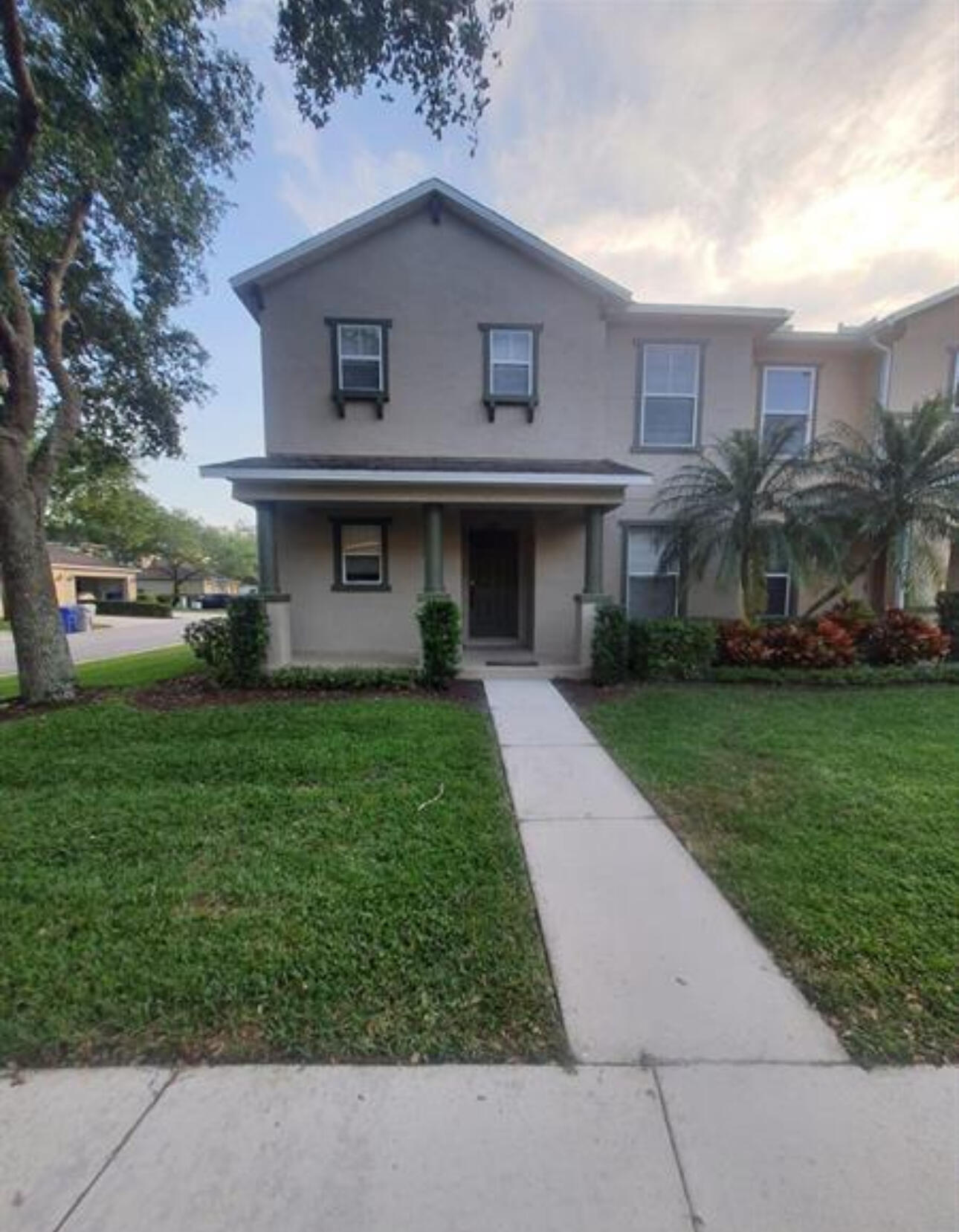 POINTE WEST NORTH VILLAGE PHASE III PD - Residential Lease