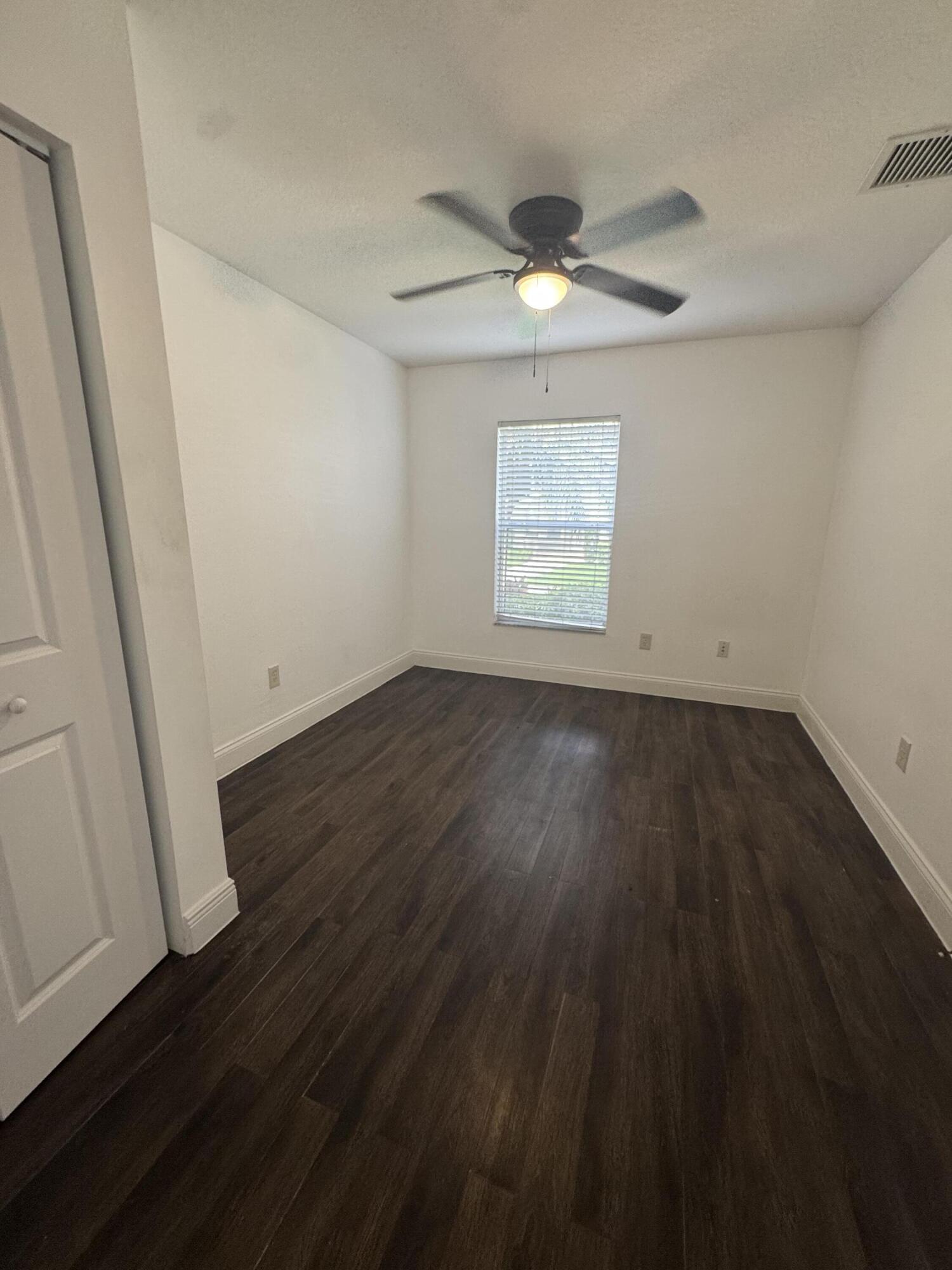 POINTE WEST NORTH VILLAGE PHASE III PD - Residential Lease