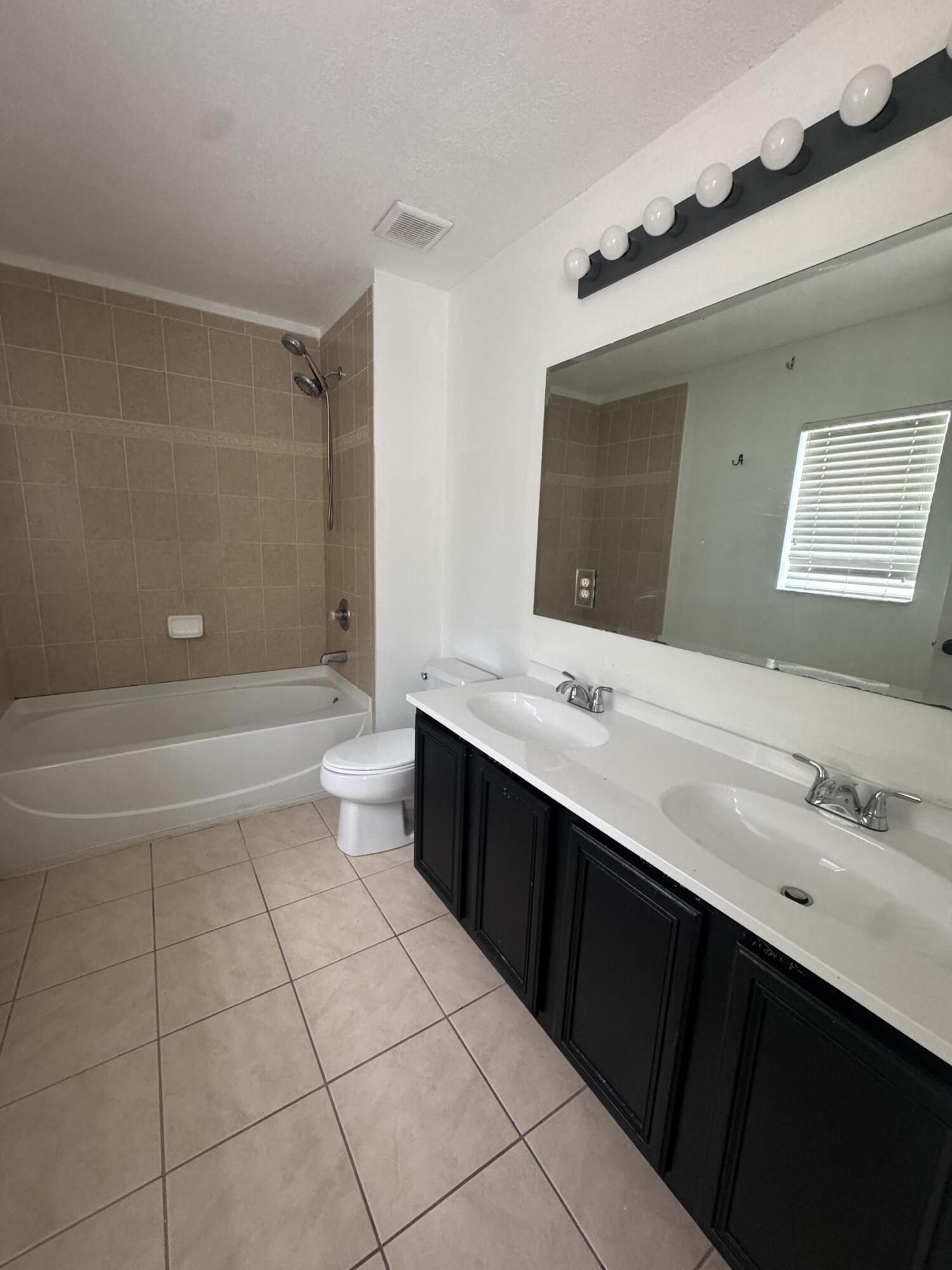 POINTE WEST NORTH VILLAGE PHASE III PD - Residential Lease