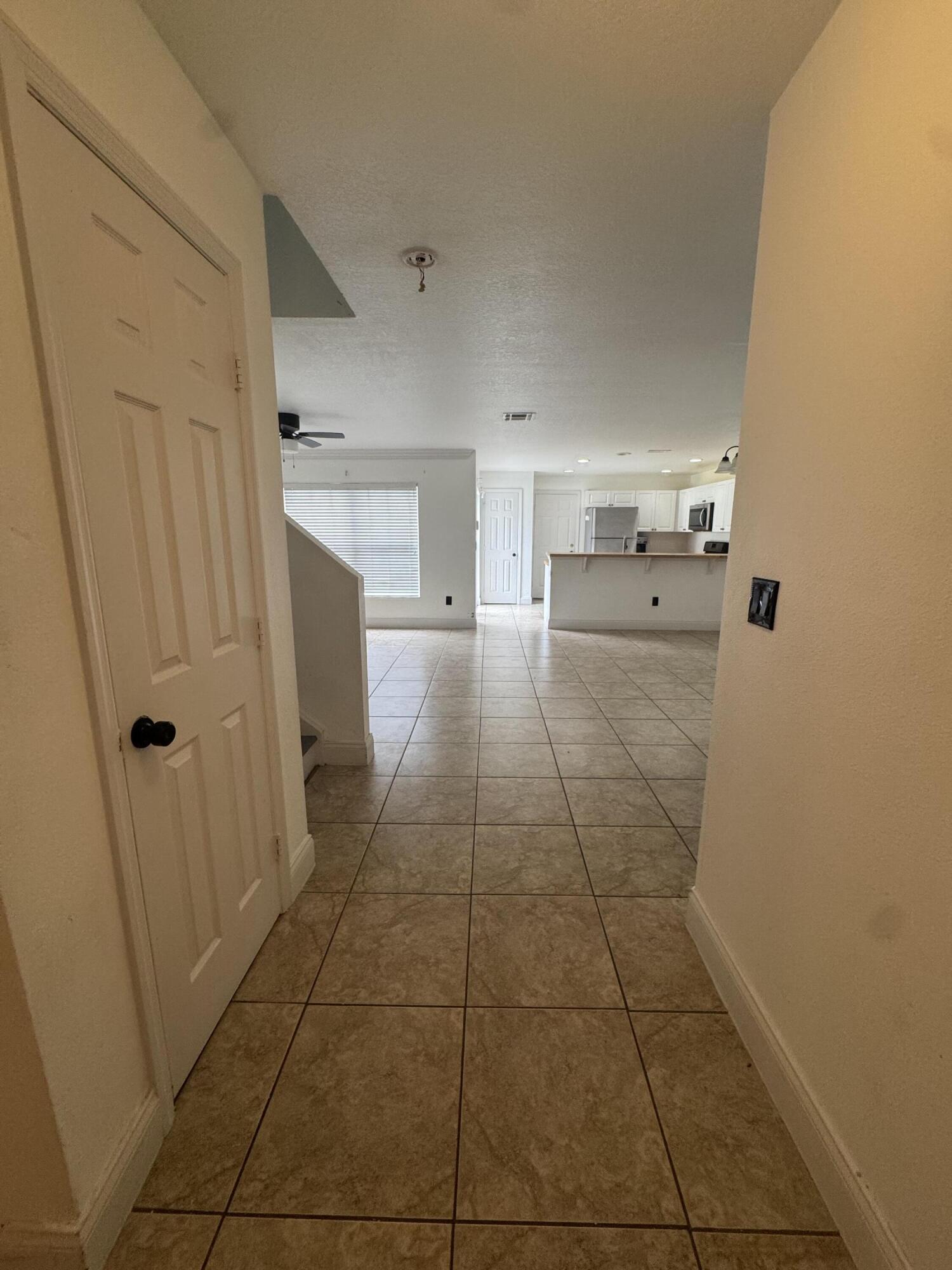POINTE WEST NORTH VILLAGE PHASE III PD - Residential Lease
