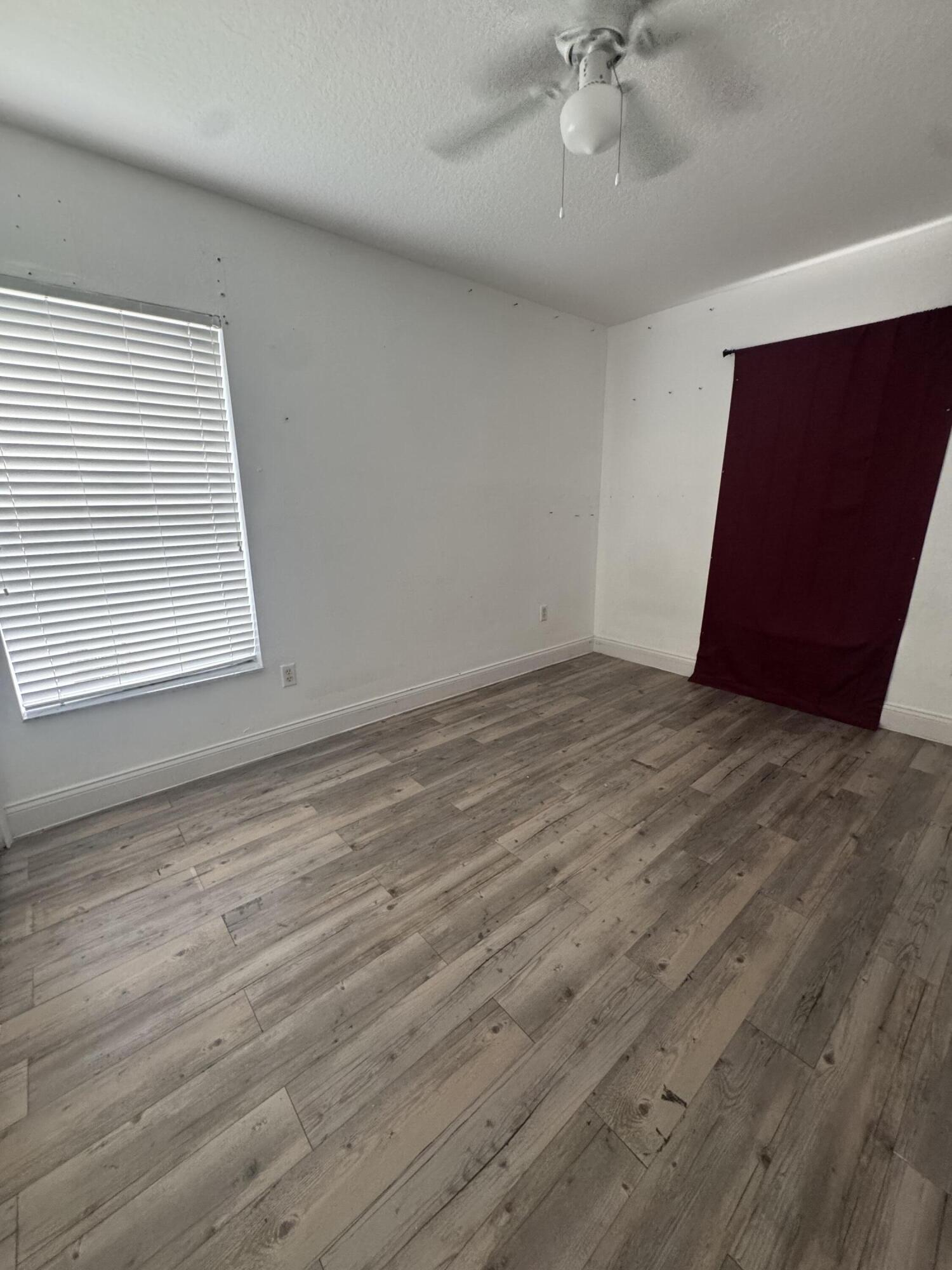 POINTE WEST NORTH VILLAGE PHASE III PD - Residential Lease