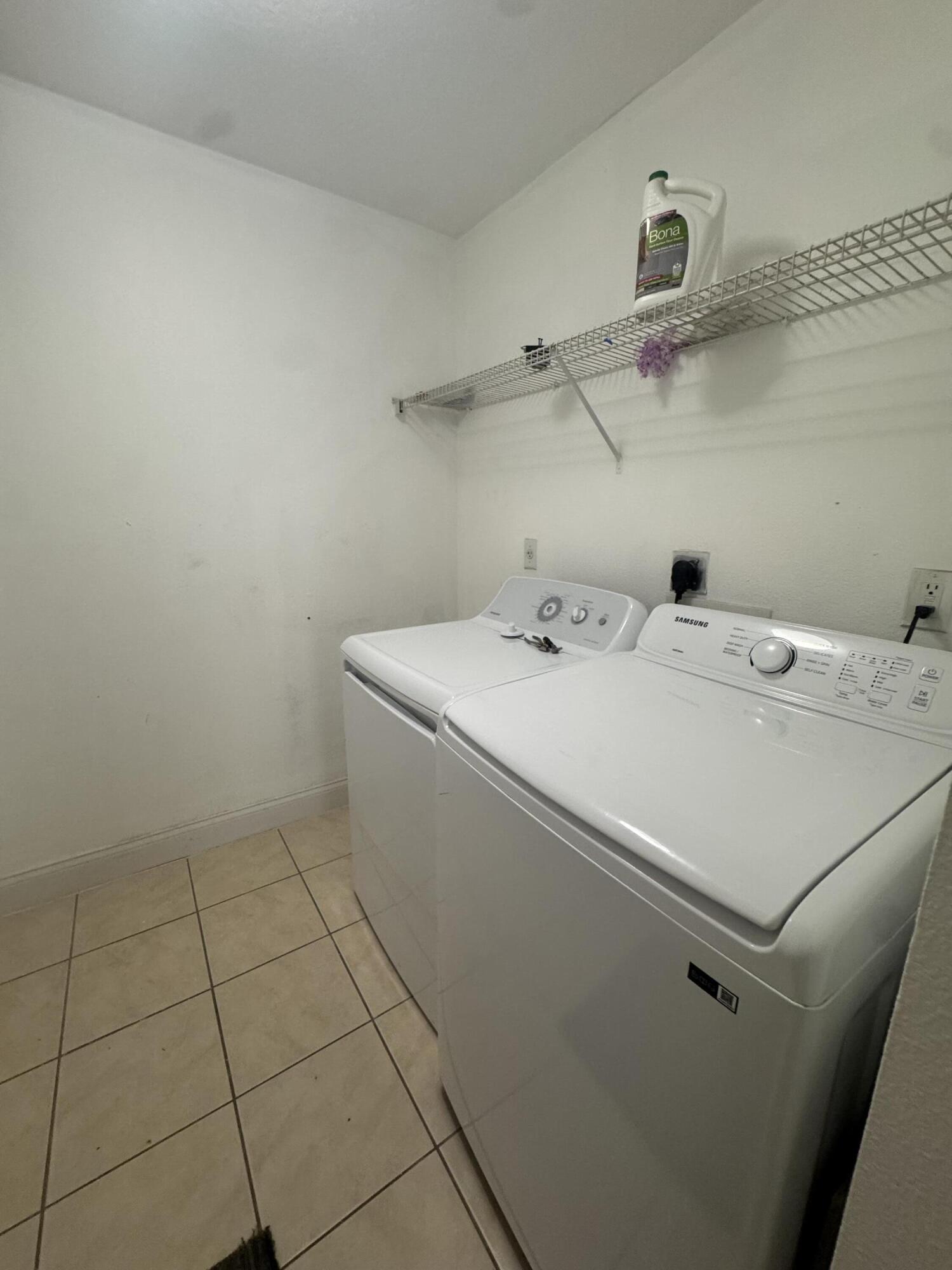 POINTE WEST NORTH VILLAGE PHASE III PD - Residential Lease