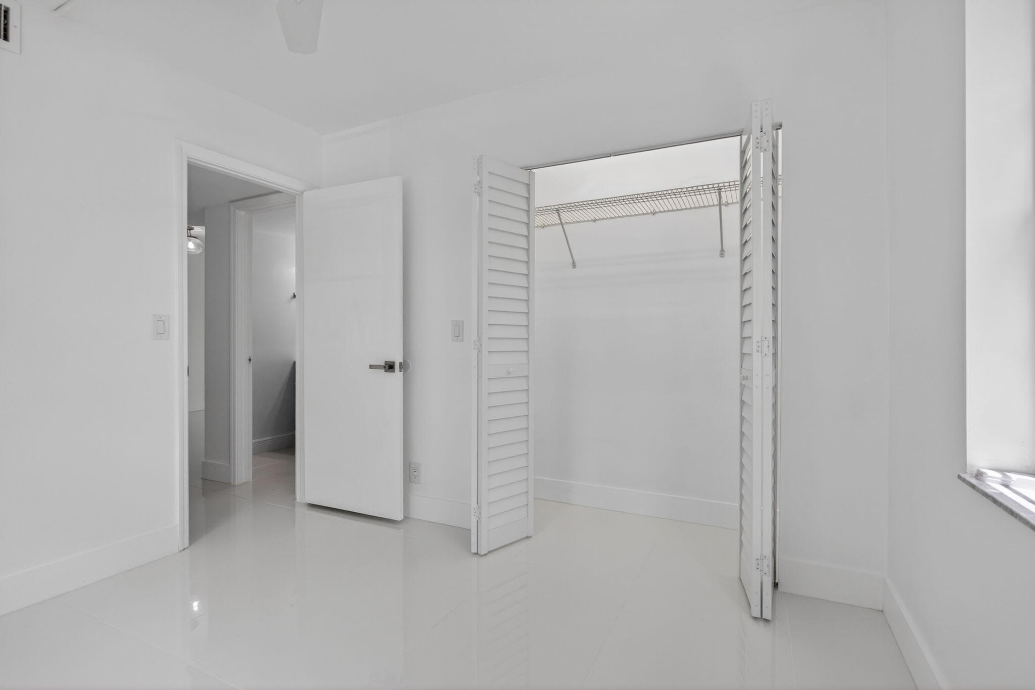 VIEWPOINTE - Residential