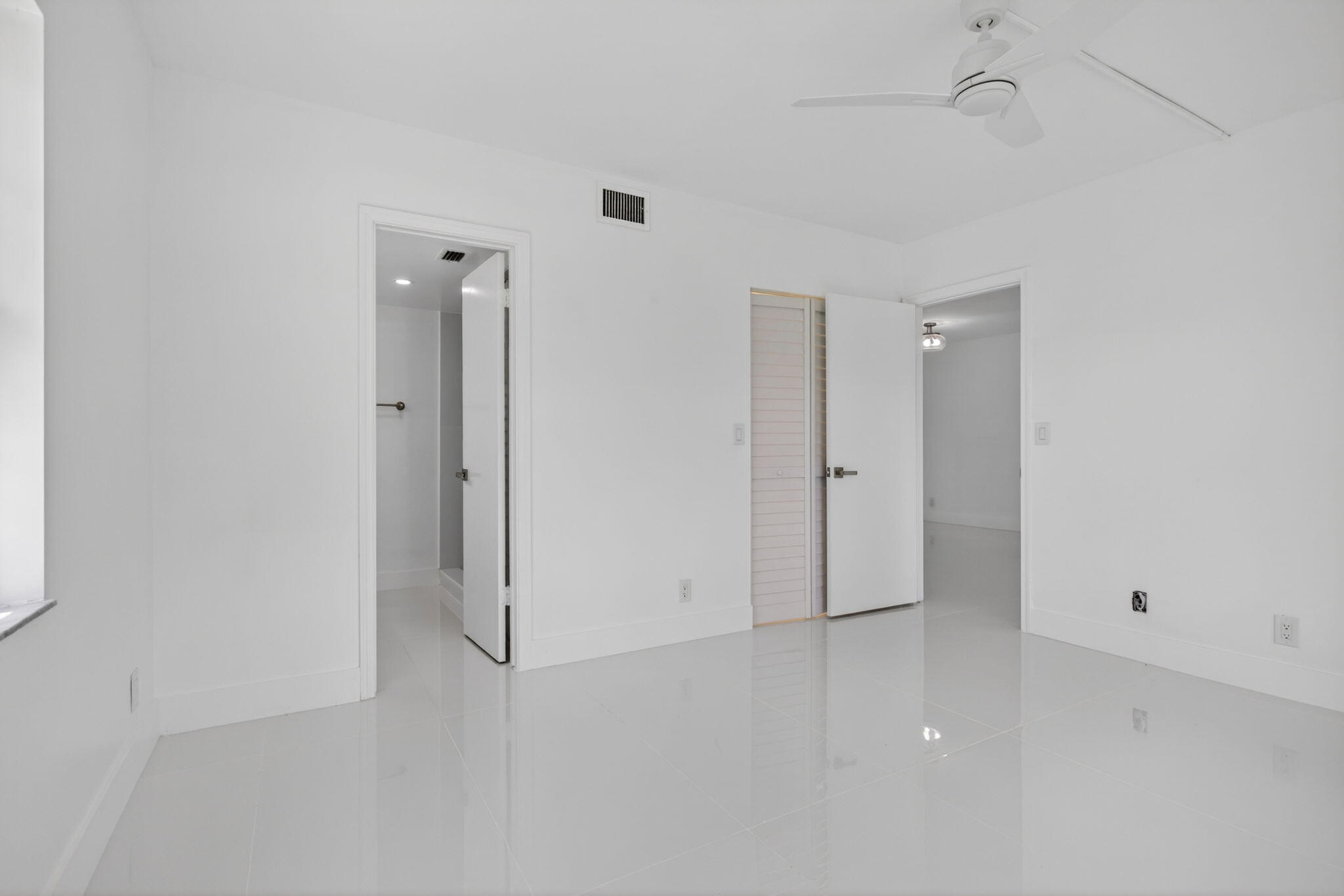 VIEWPOINTE - Residential