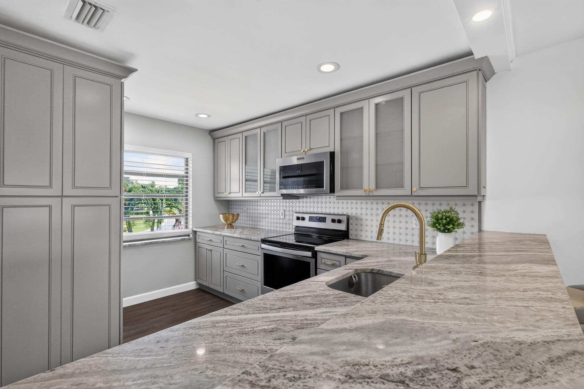 FAIRWAYS OF BOCA LAGO CONDO - Residential