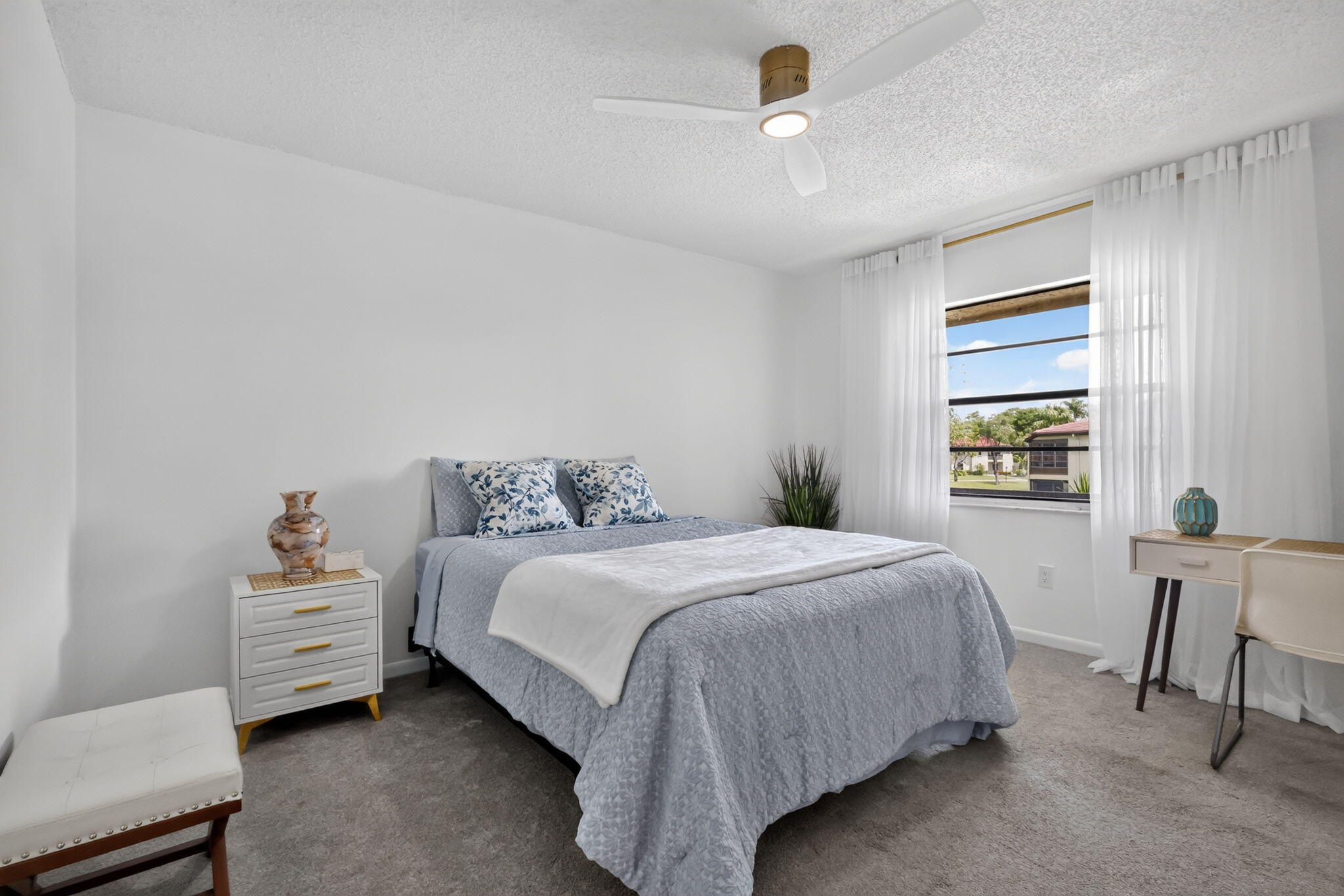 FAIRWAYS OF BOCA LAGO CONDO - Residential