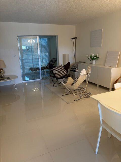 LAKE CLARKE GARDENS CONDO 7 - Residential