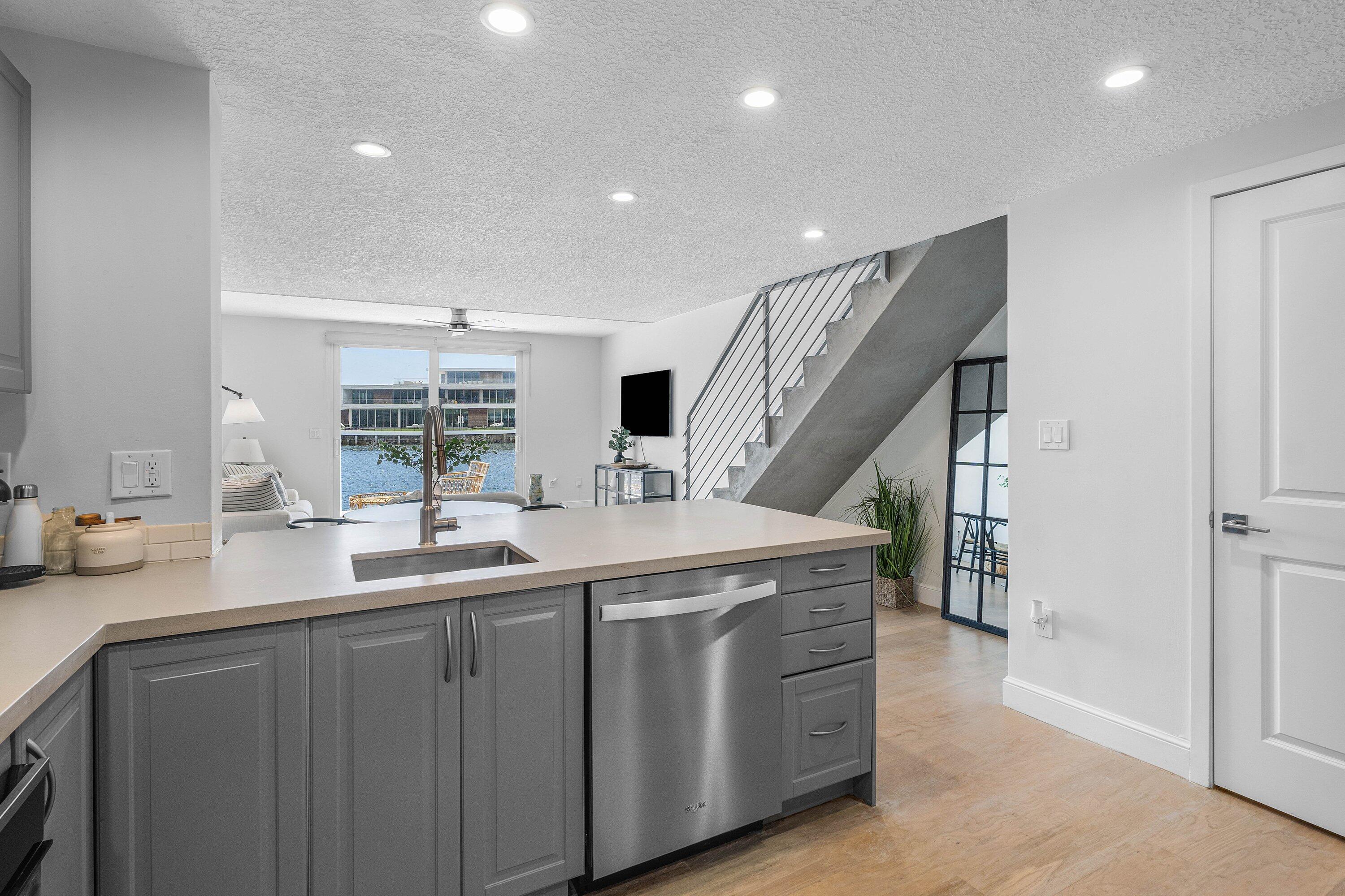 BOCA QUAY PH 3 - Residential