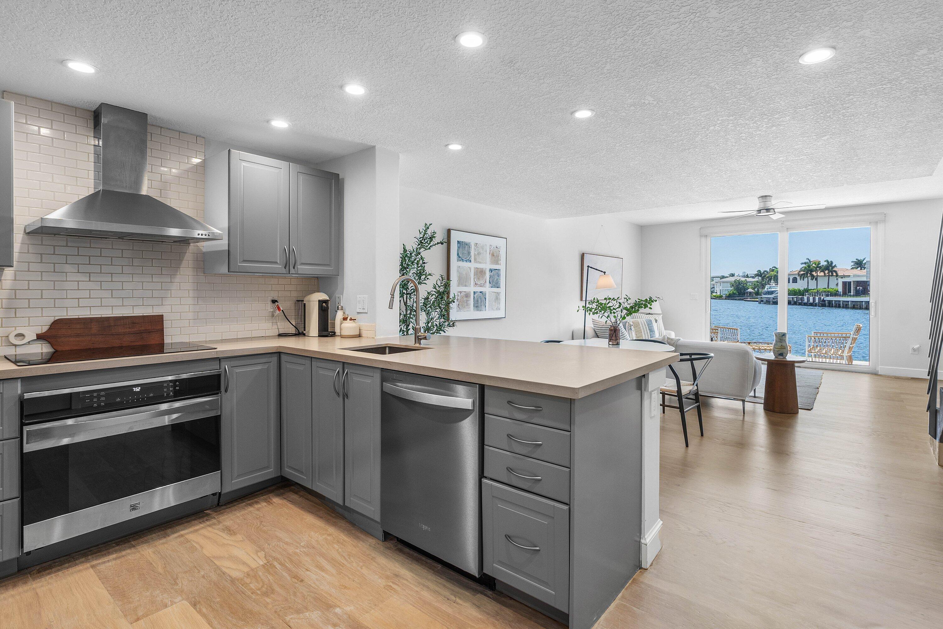 BOCA QUAY PH 3 - Residential