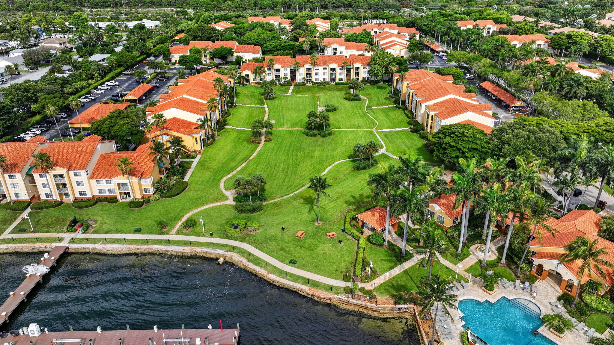 YACHT CLUB ON THE INTRACOASTAL CONDO - Residential