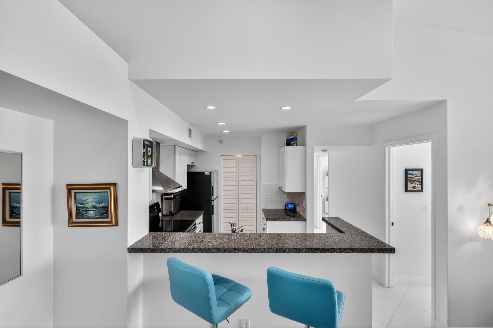 YACHT CLUB ON THE INTRACOASTAL CONDO - Residential