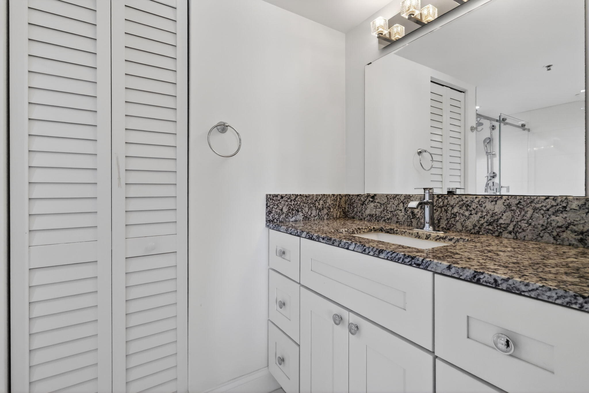 YACHT CLUB ON THE INTRACOASTAL CONDO - Residential