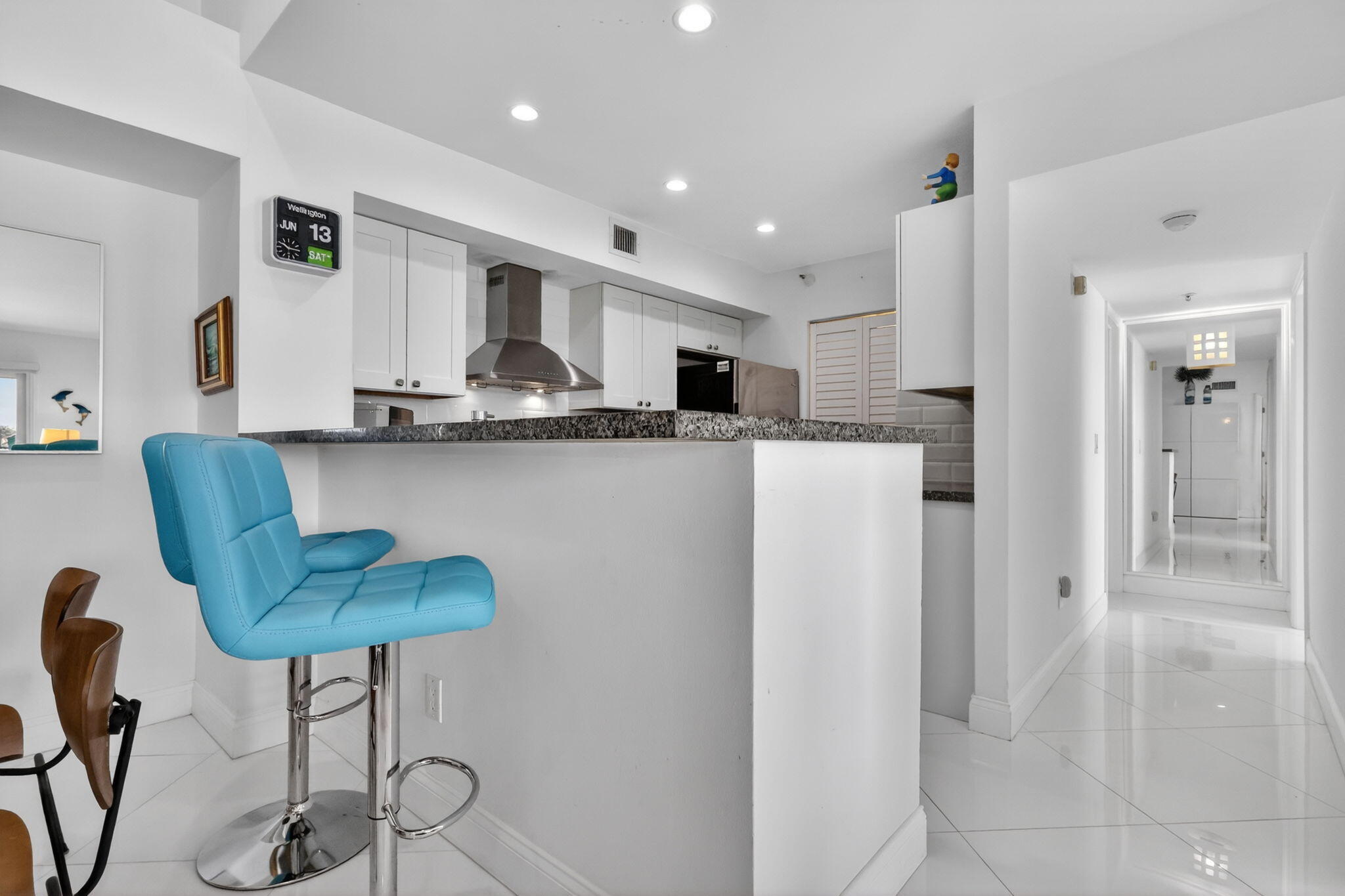 YACHT CLUB ON THE INTRACOASTAL CONDO - Residential