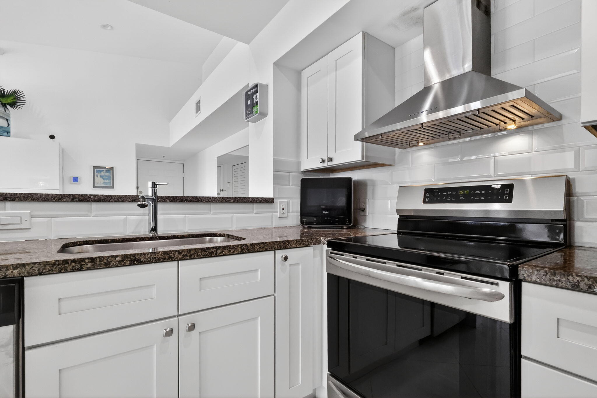 YACHT CLUB ON THE INTRACOASTAL CONDO - Residential