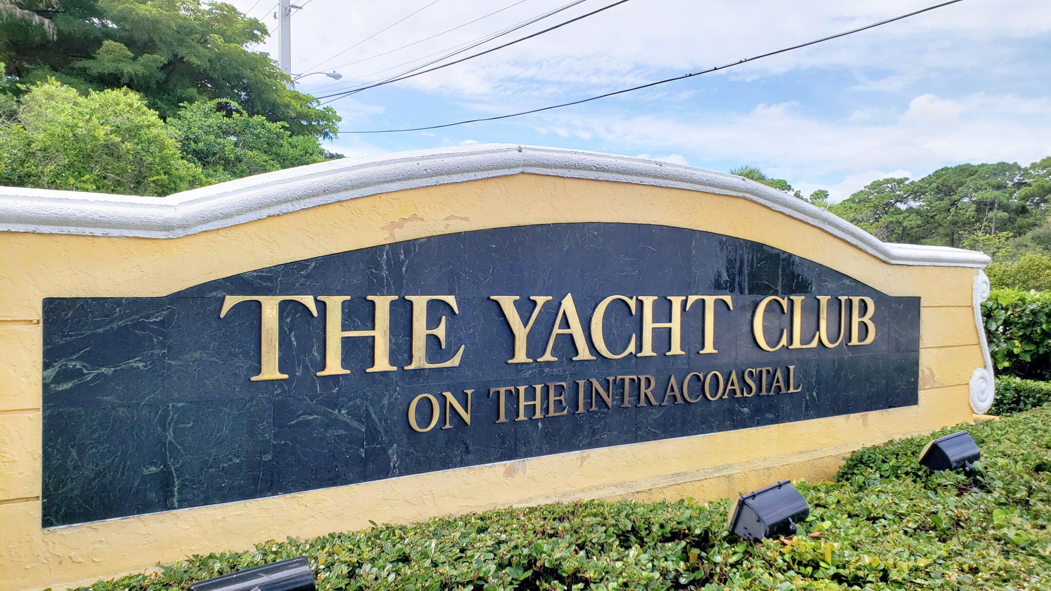 YACHT CLUB ON THE INTRACOASTAL CONDO - Residential