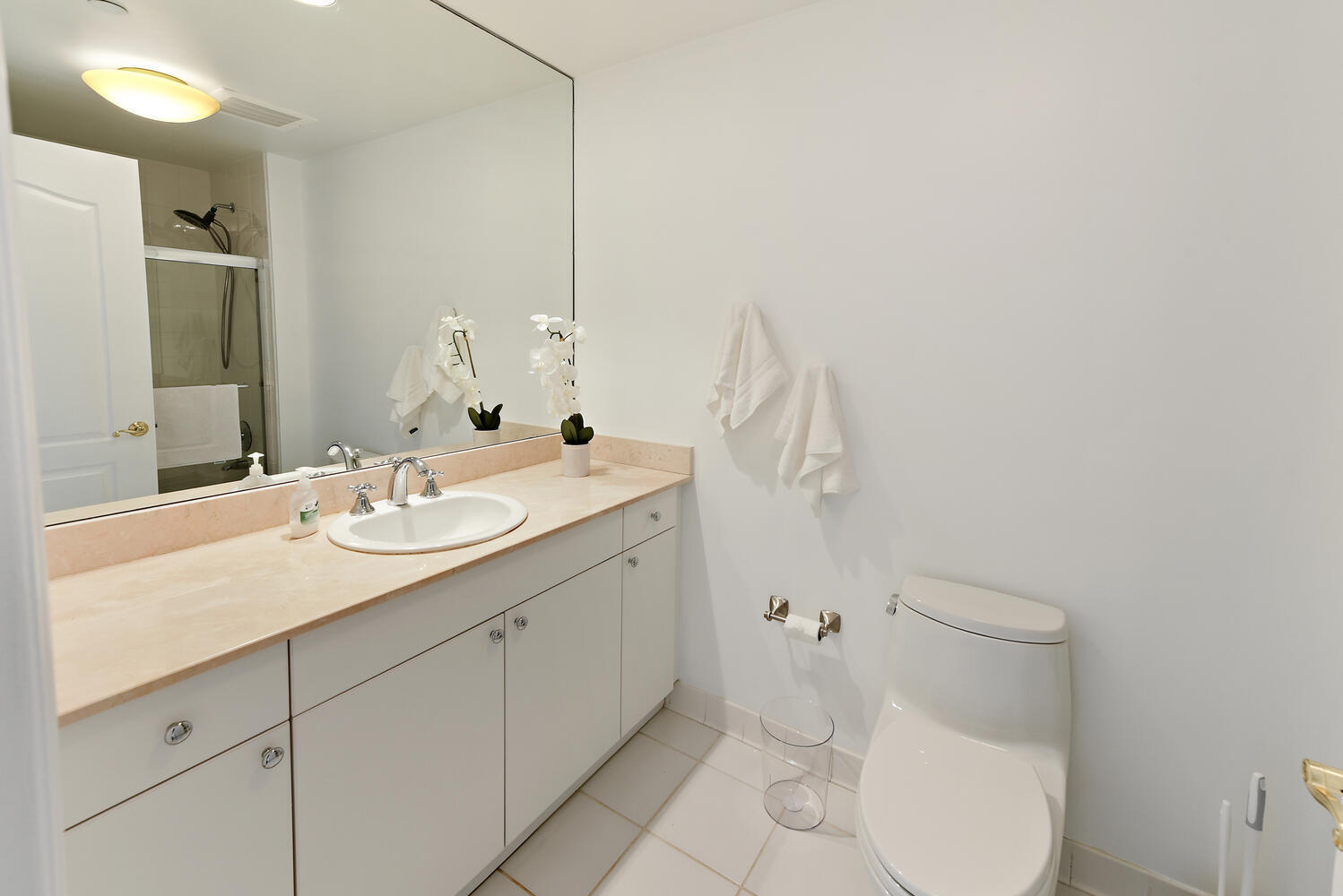 TOWNSEND PLACE CONDO - Residential