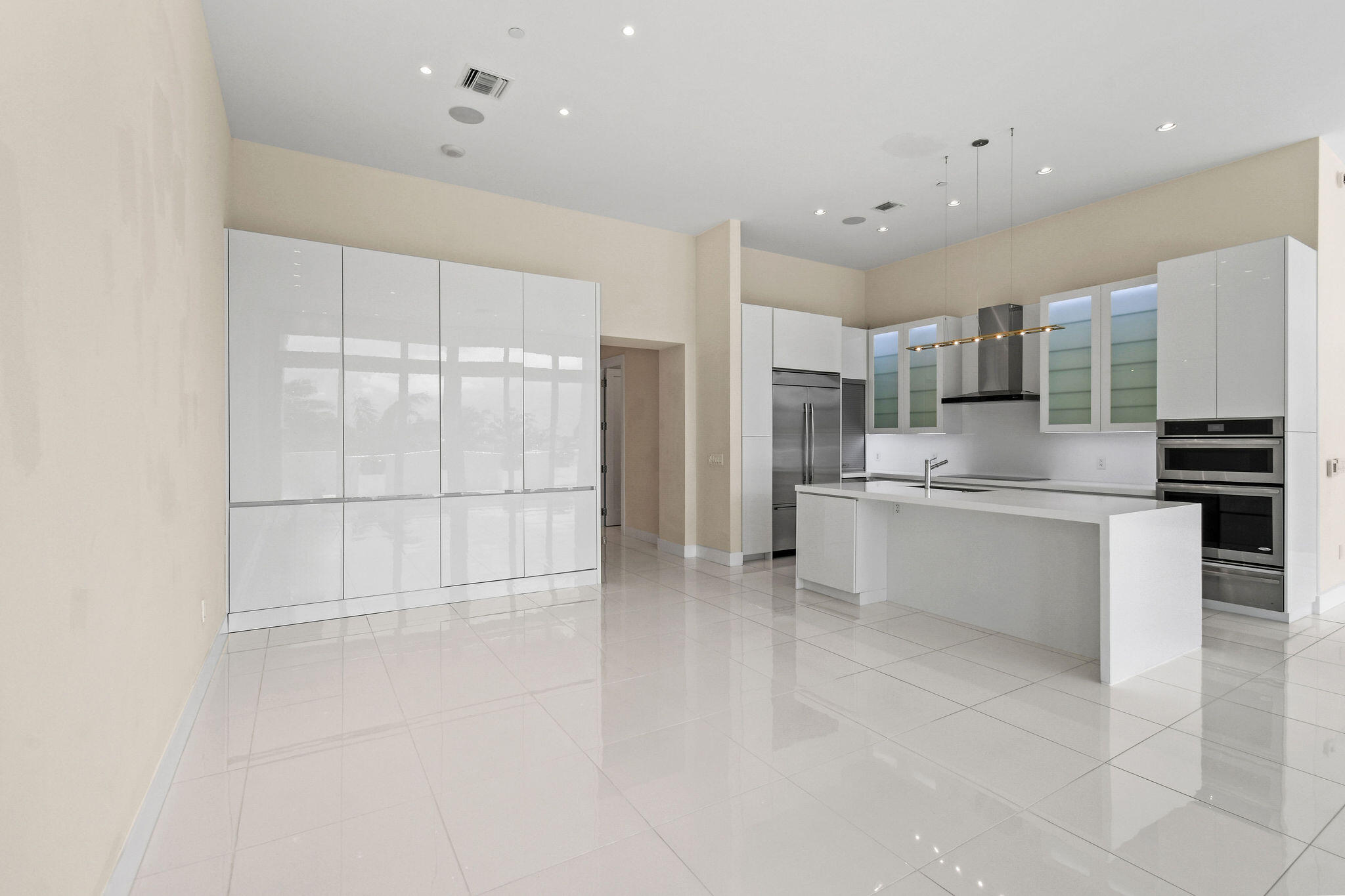WATER CLUB NORTH PALM BEACH CONDO - Residential