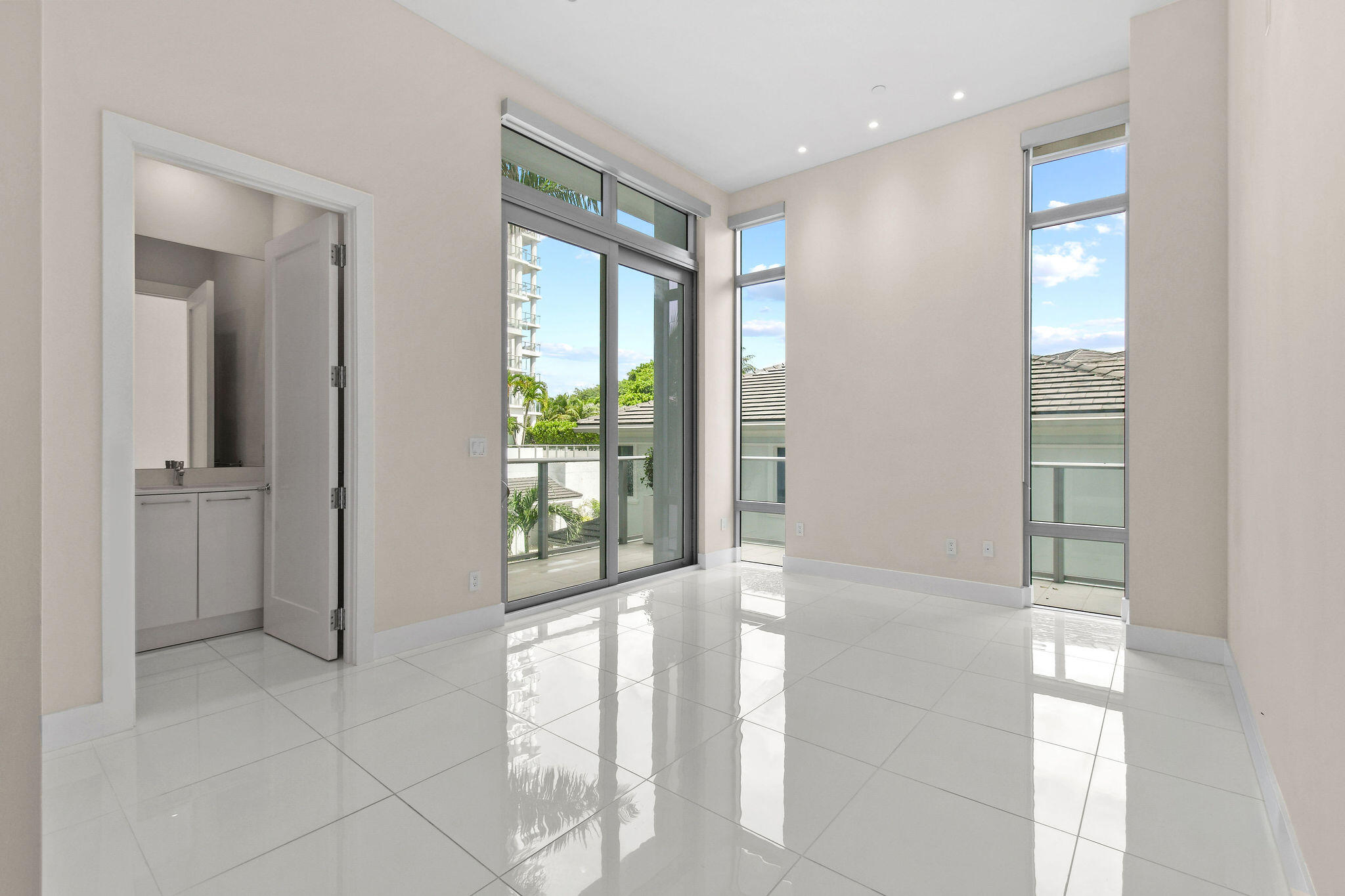 WATER CLUB NORTH PALM BEACH CONDO - Residential