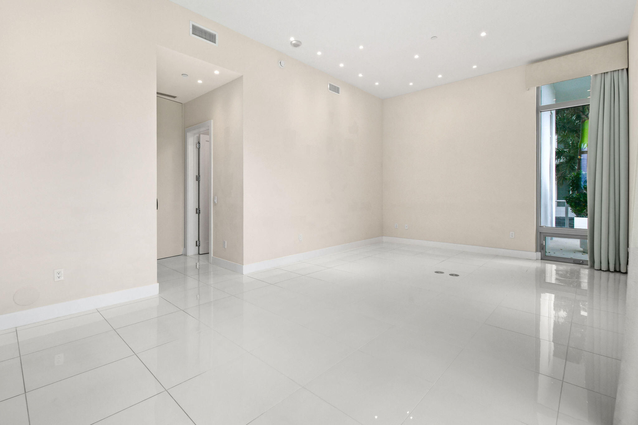 WATER CLUB NORTH PALM BEACH CONDO - Residential