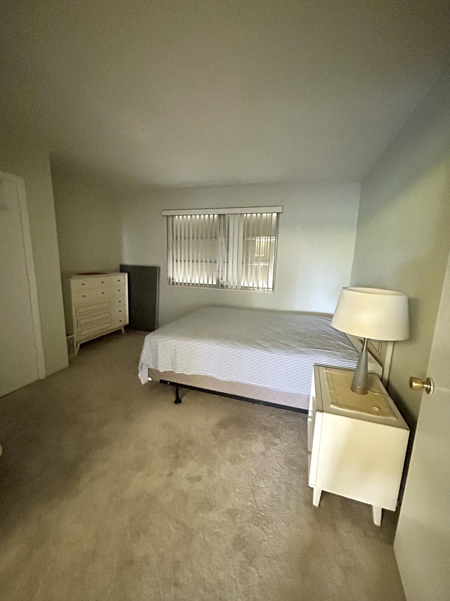 DORIA CONDO - Residential