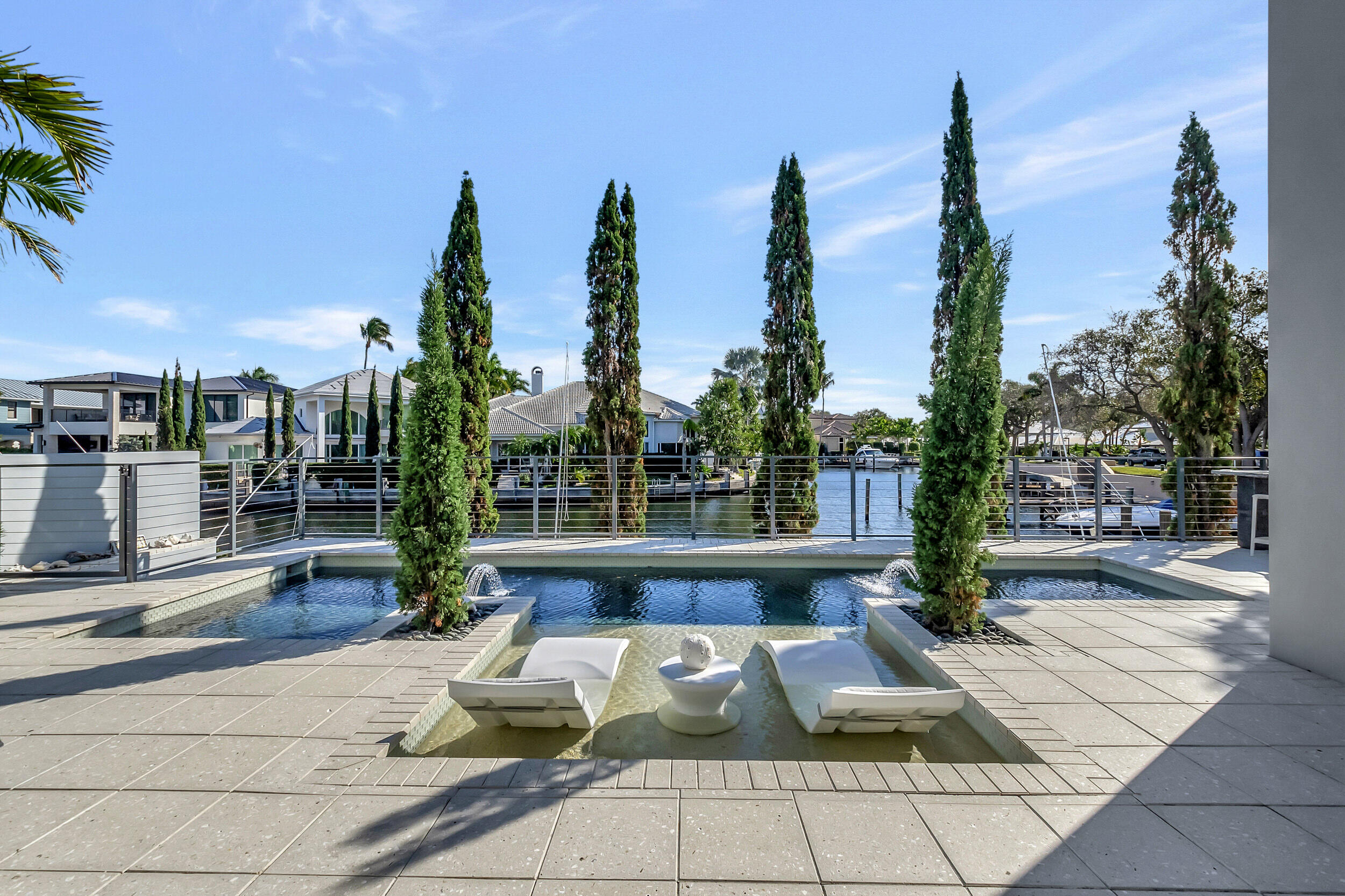 Boca Marina Yacht Club - Residential