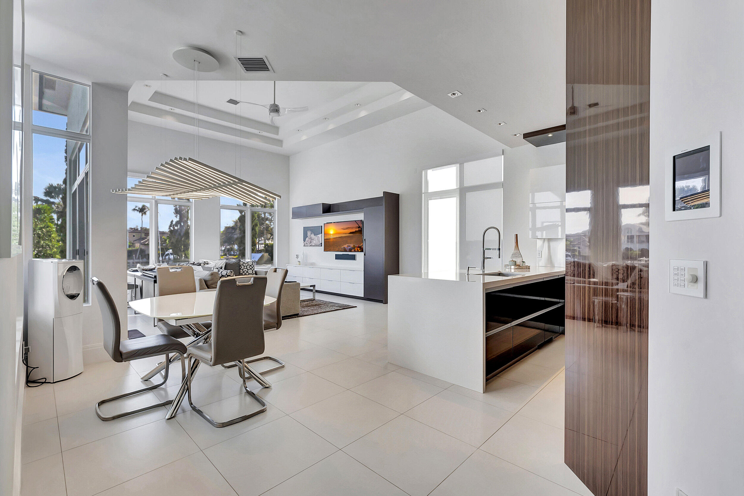 Boca Marina Yacht Club - Residential