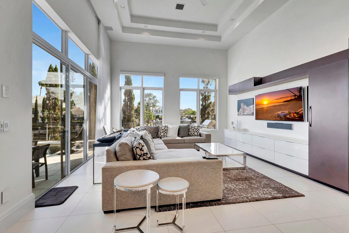 Boca Marina Yacht Club - Residential