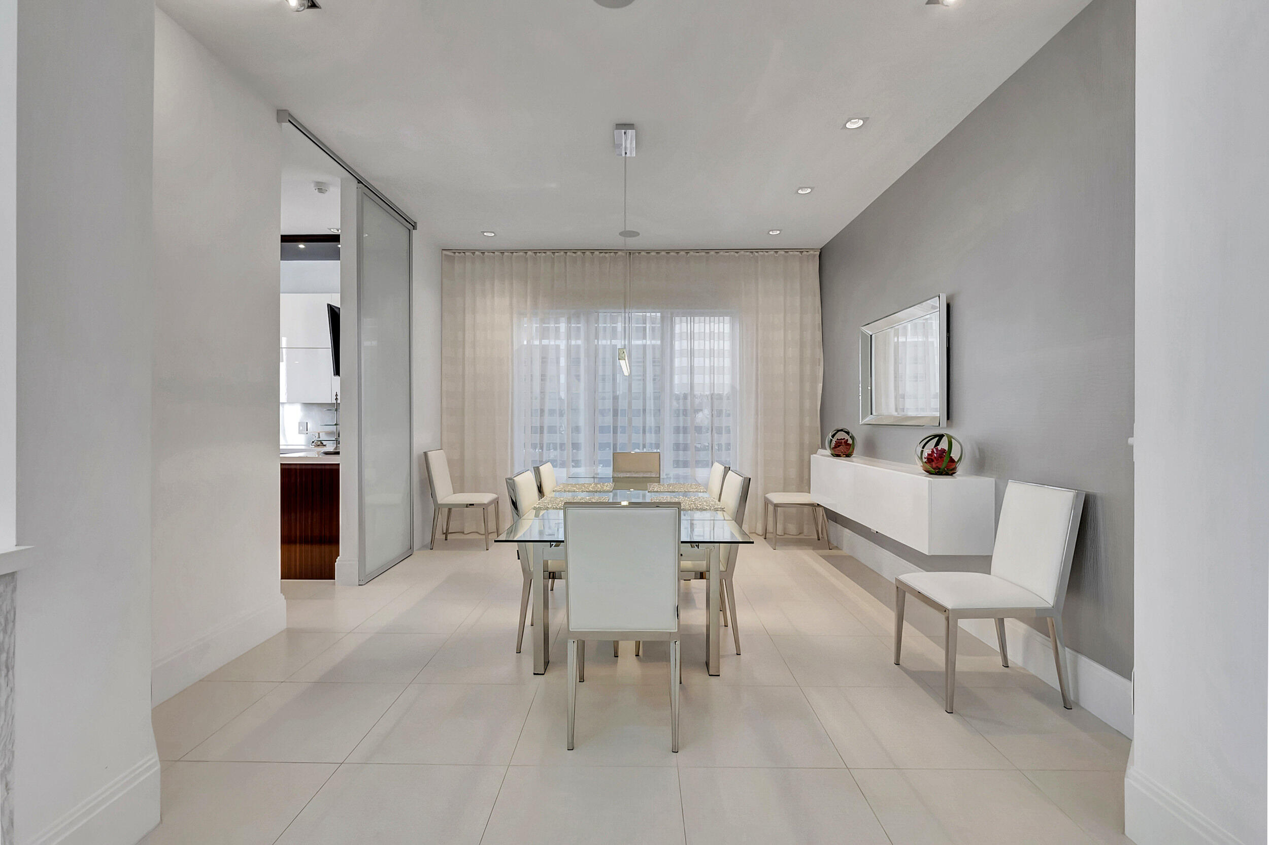 Boca Marina Yacht Club - Residential