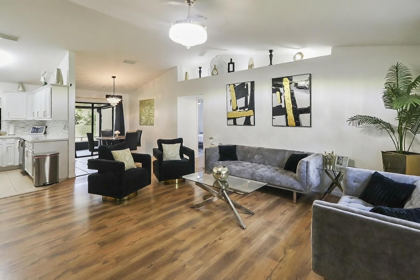 LEISURE LAKES SEC 01 - Residential