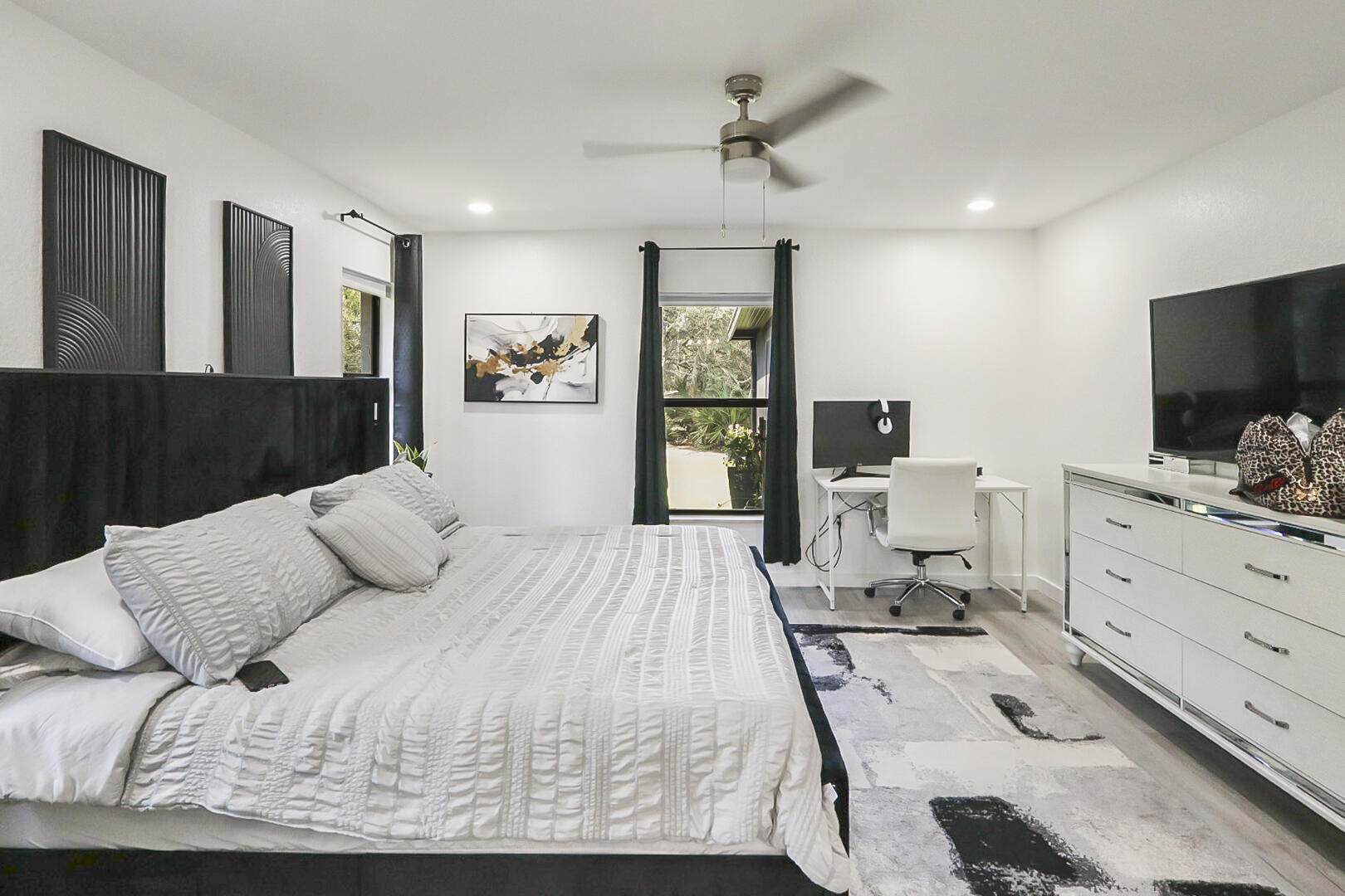 LEISURE LAKES SEC 01 - Residential