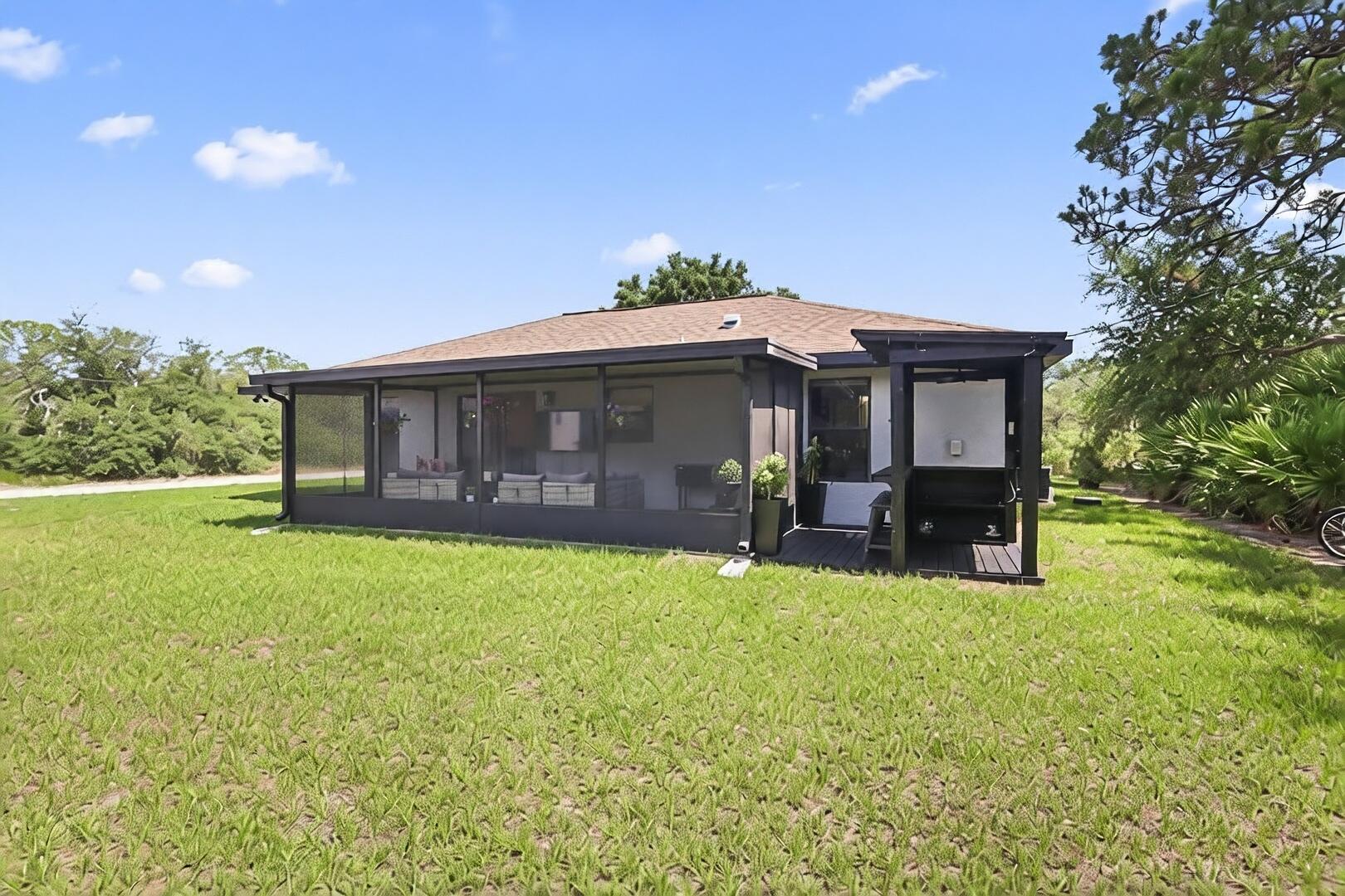 LEISURE LAKES SEC 01 - Residential