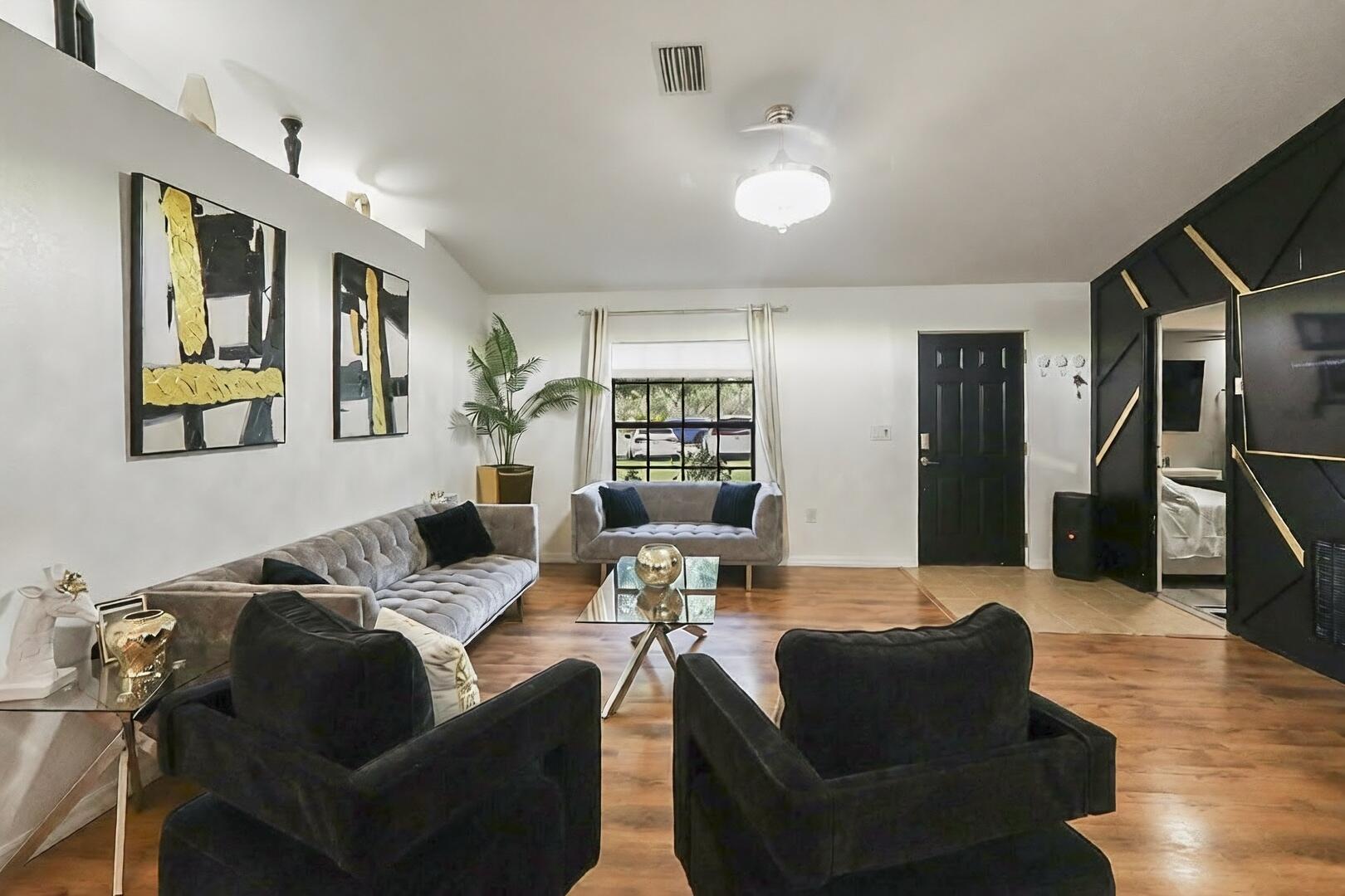 LEISURE LAKES SEC 01 - Residential