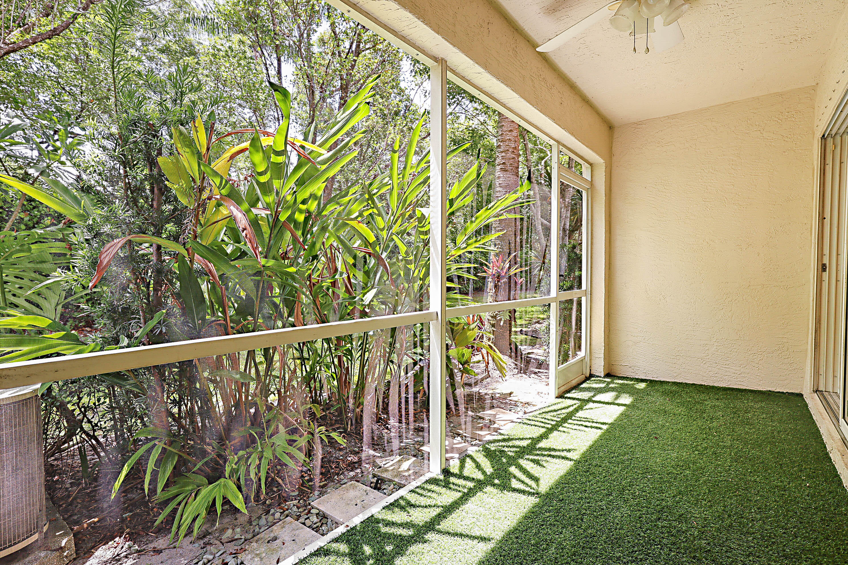 PALMBROOKE TOWNHOMES - Residential