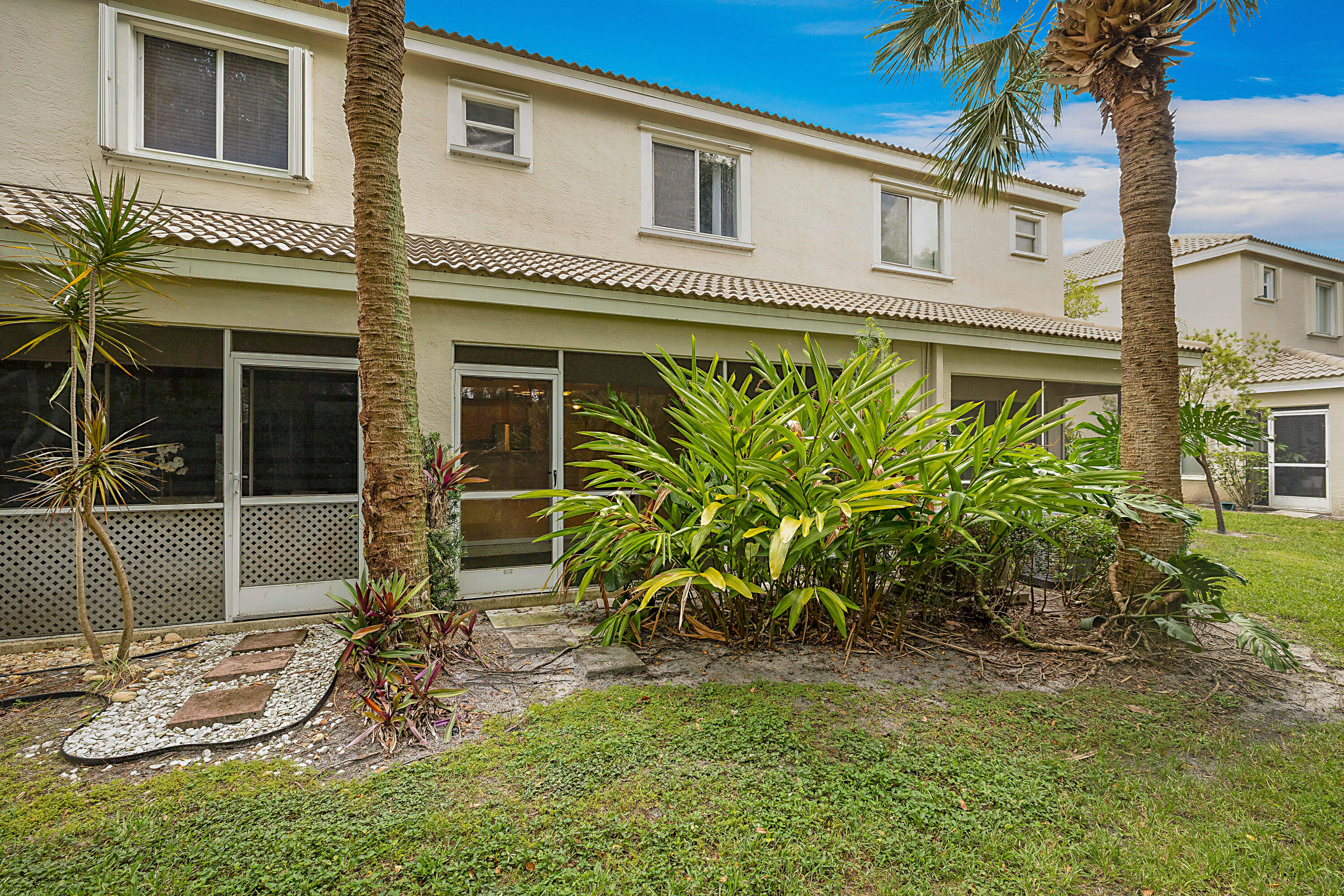 PALMBROOKE TOWNHOMES - Residential