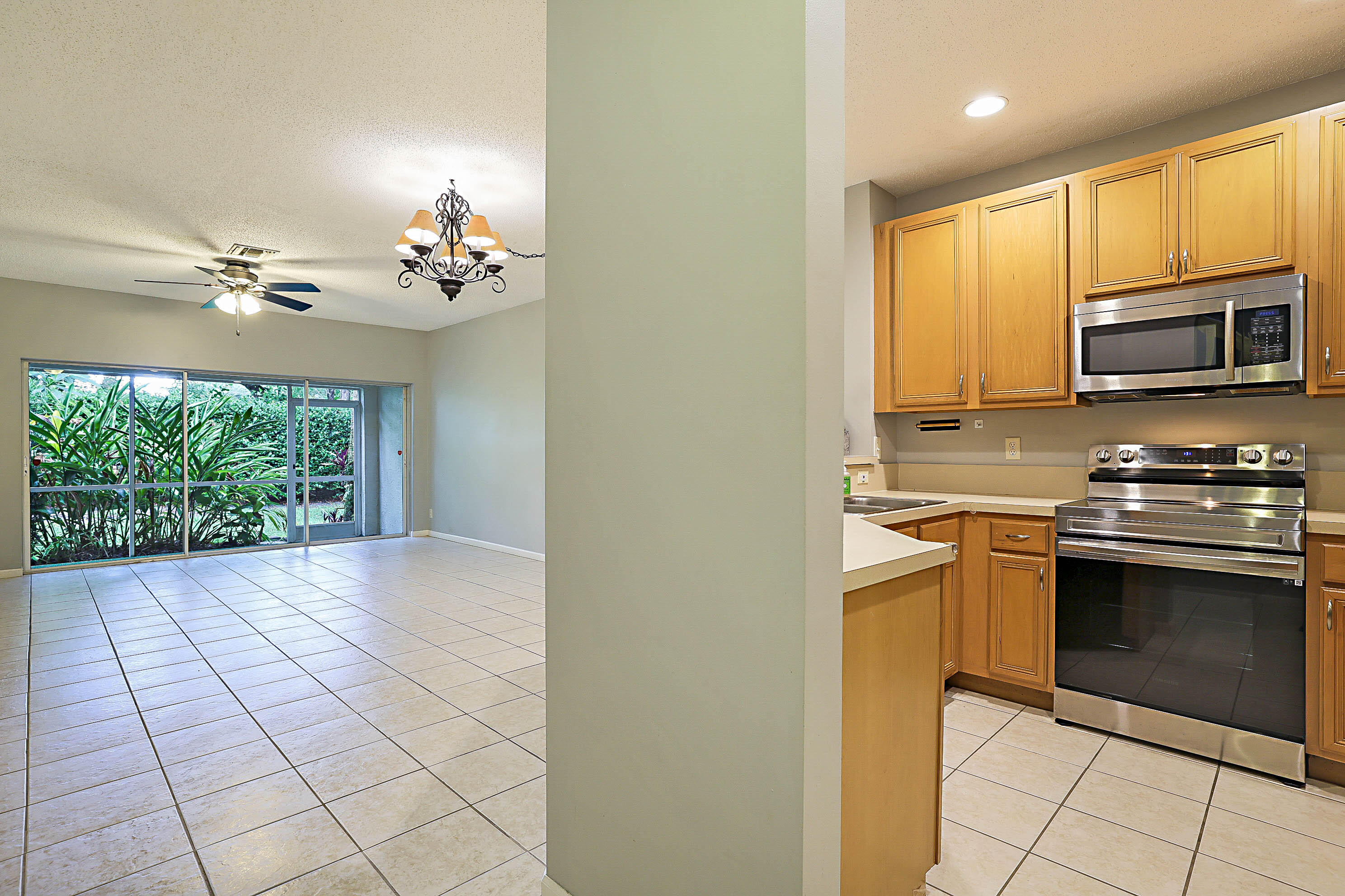 PALMBROOKE TOWNHOMES - Residential