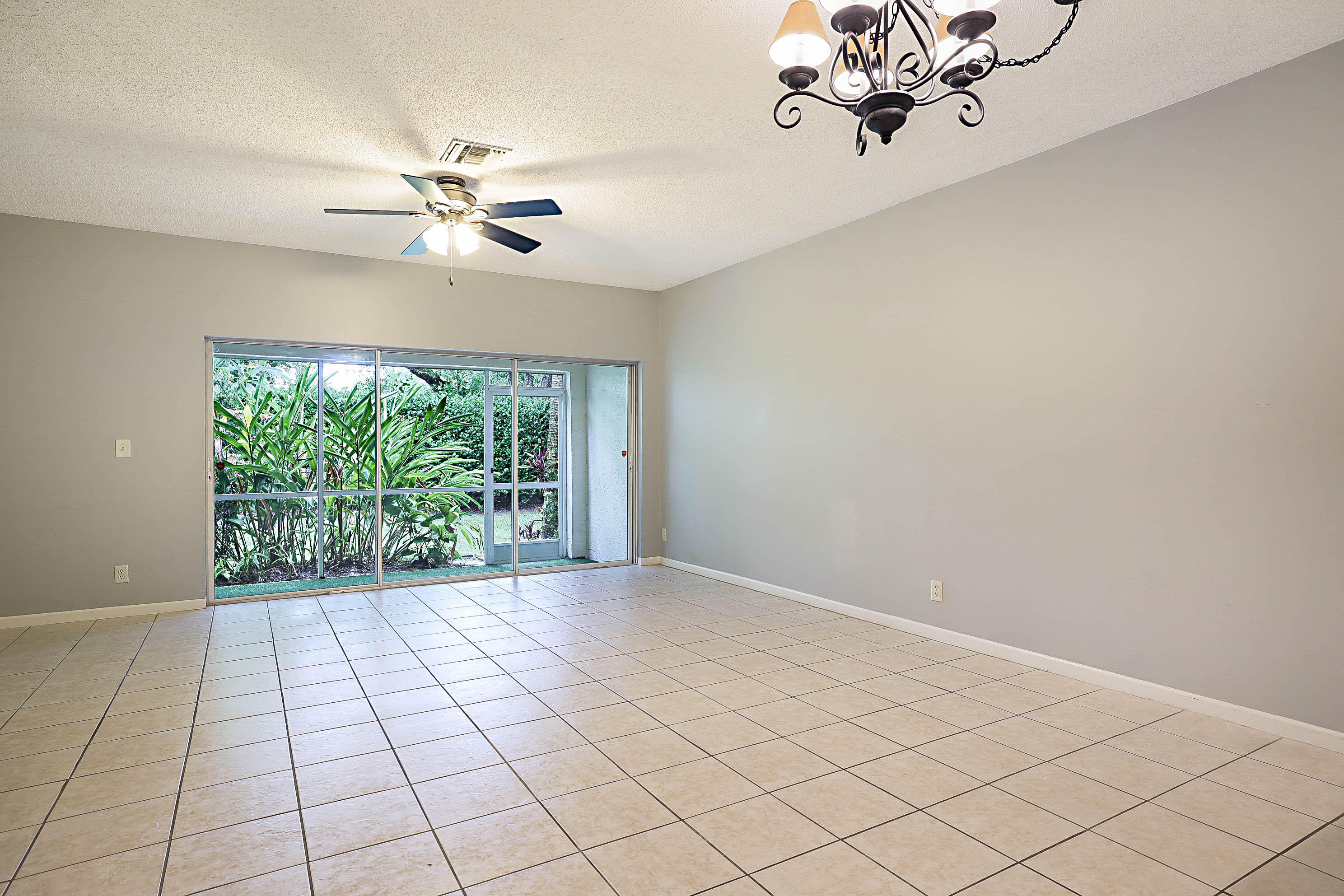 PALMBROOKE TOWNHOMES - Residential