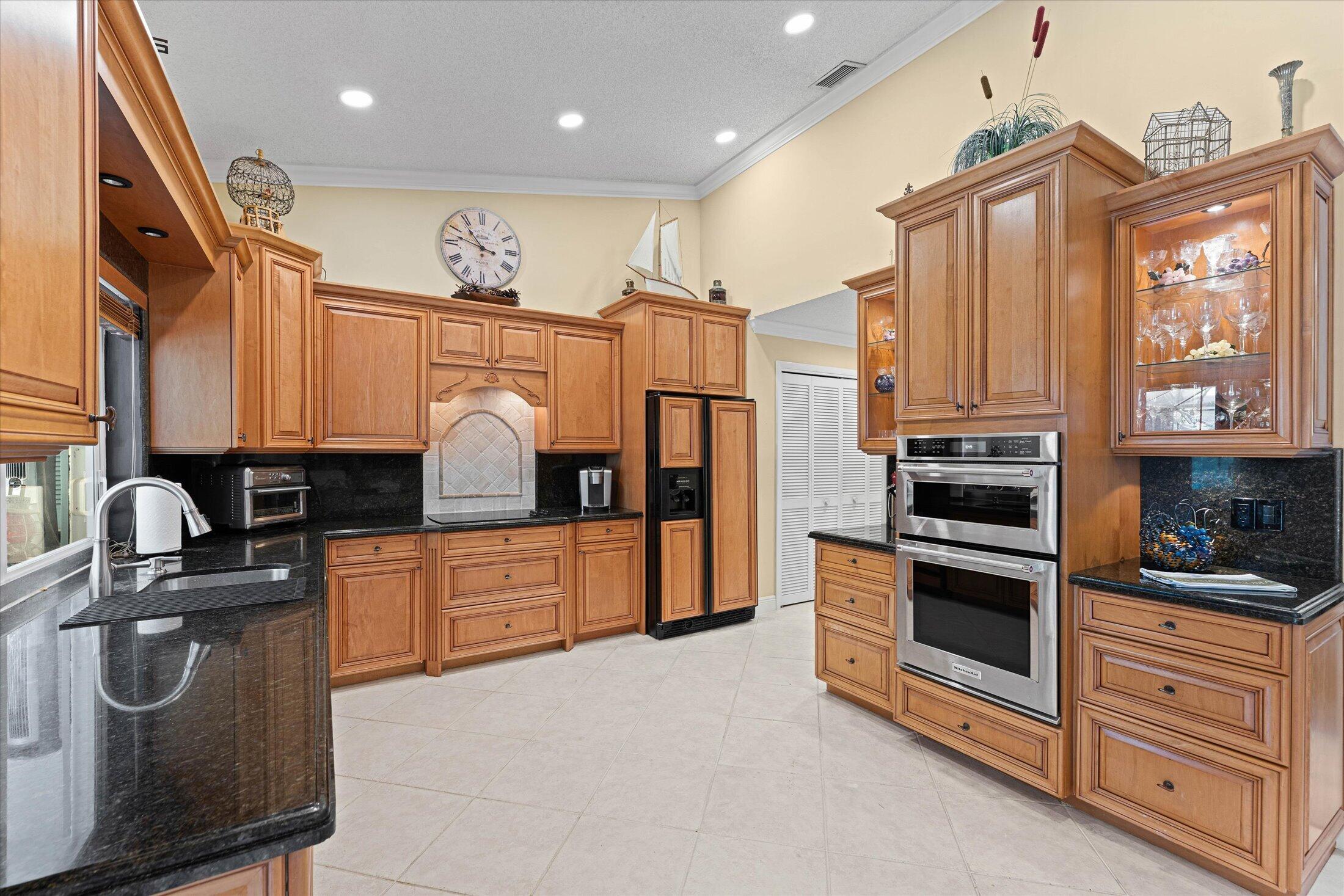 BOCA TIERRA 2ND SEC - Residential