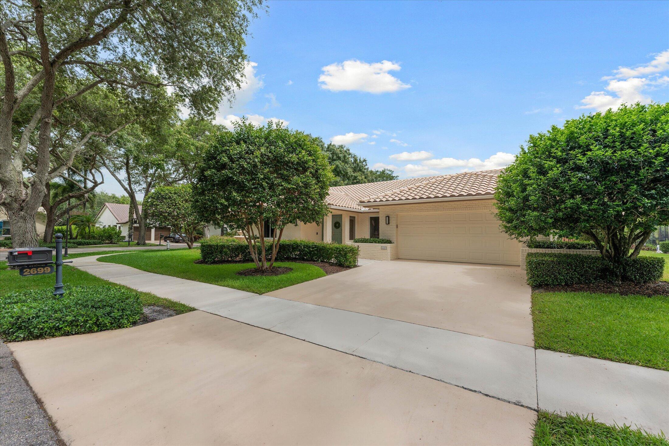 BOCA TIERRA 2ND SEC - Residential