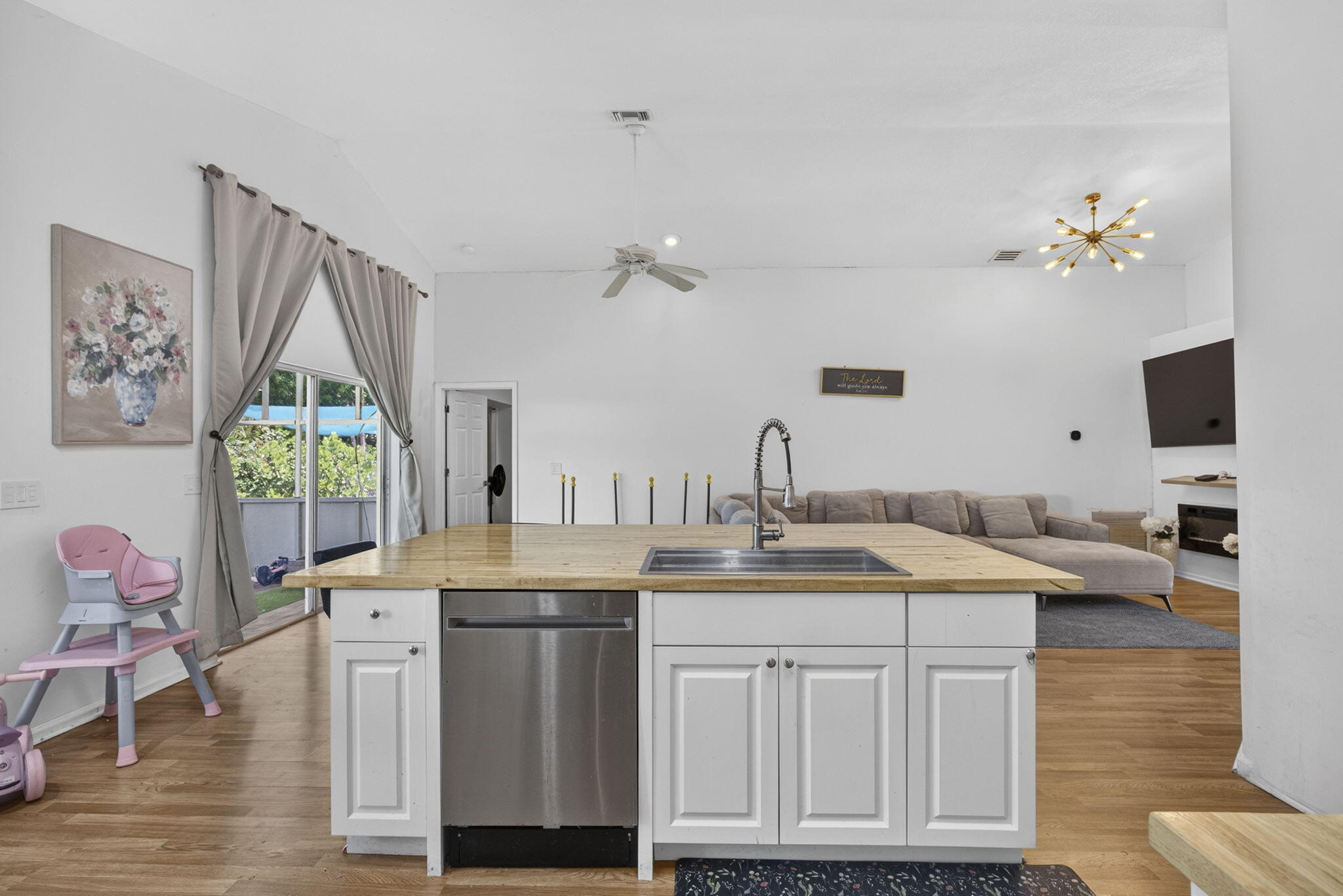 RIVER BRIDGE PAR 2F PL 2 - Residential