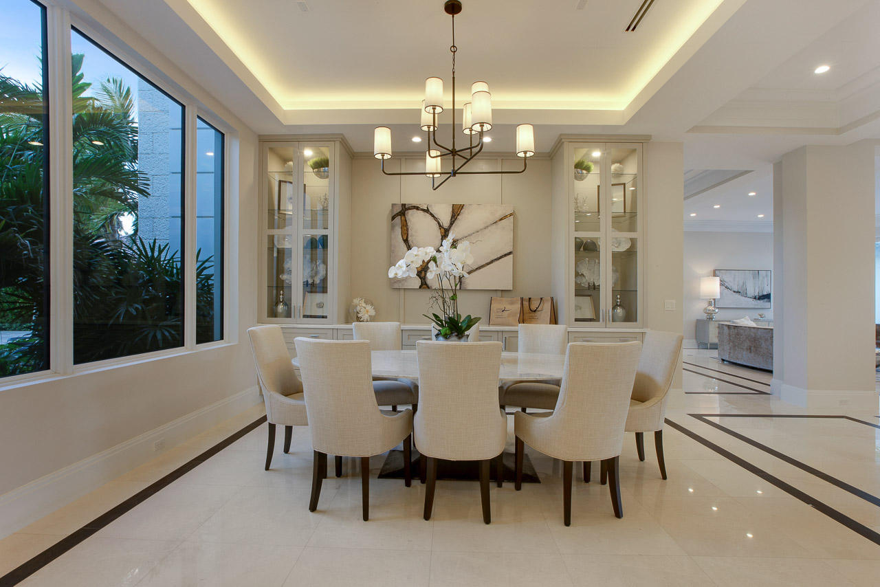 ADMIRALS COVE - Residential