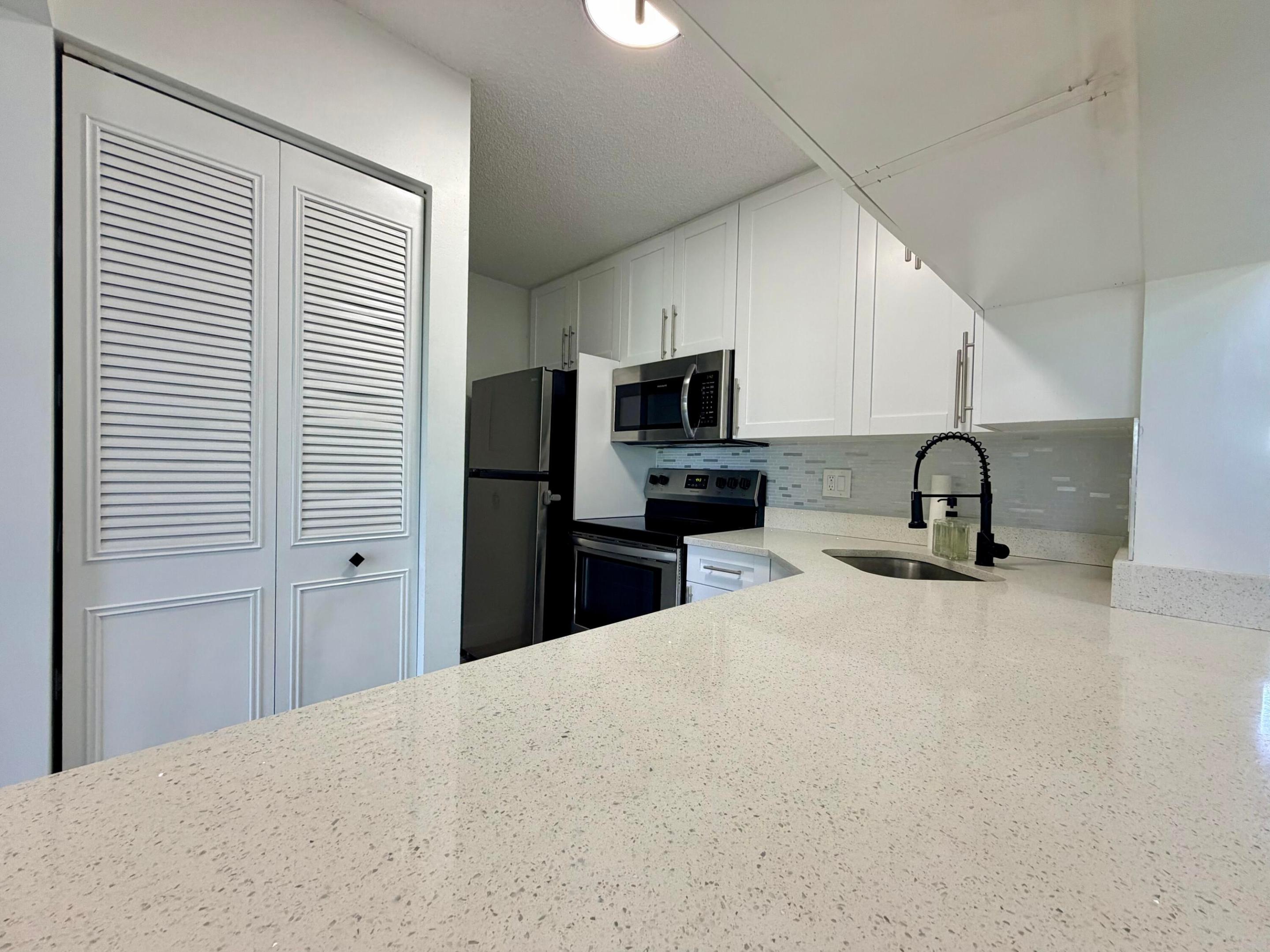PINE RIDGE NORTH II CONDO - Residential Lease