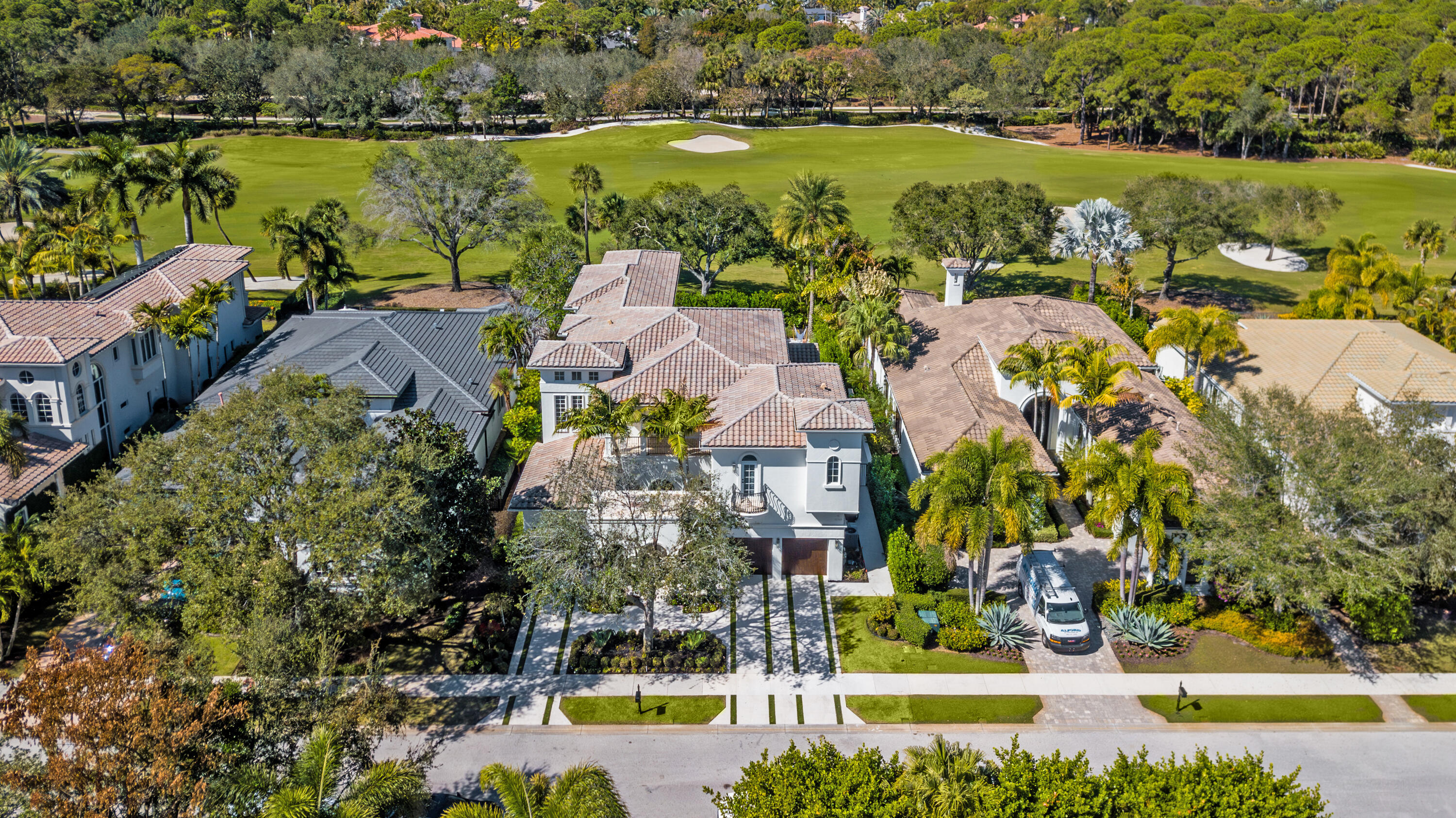 OLD PALM - Residential