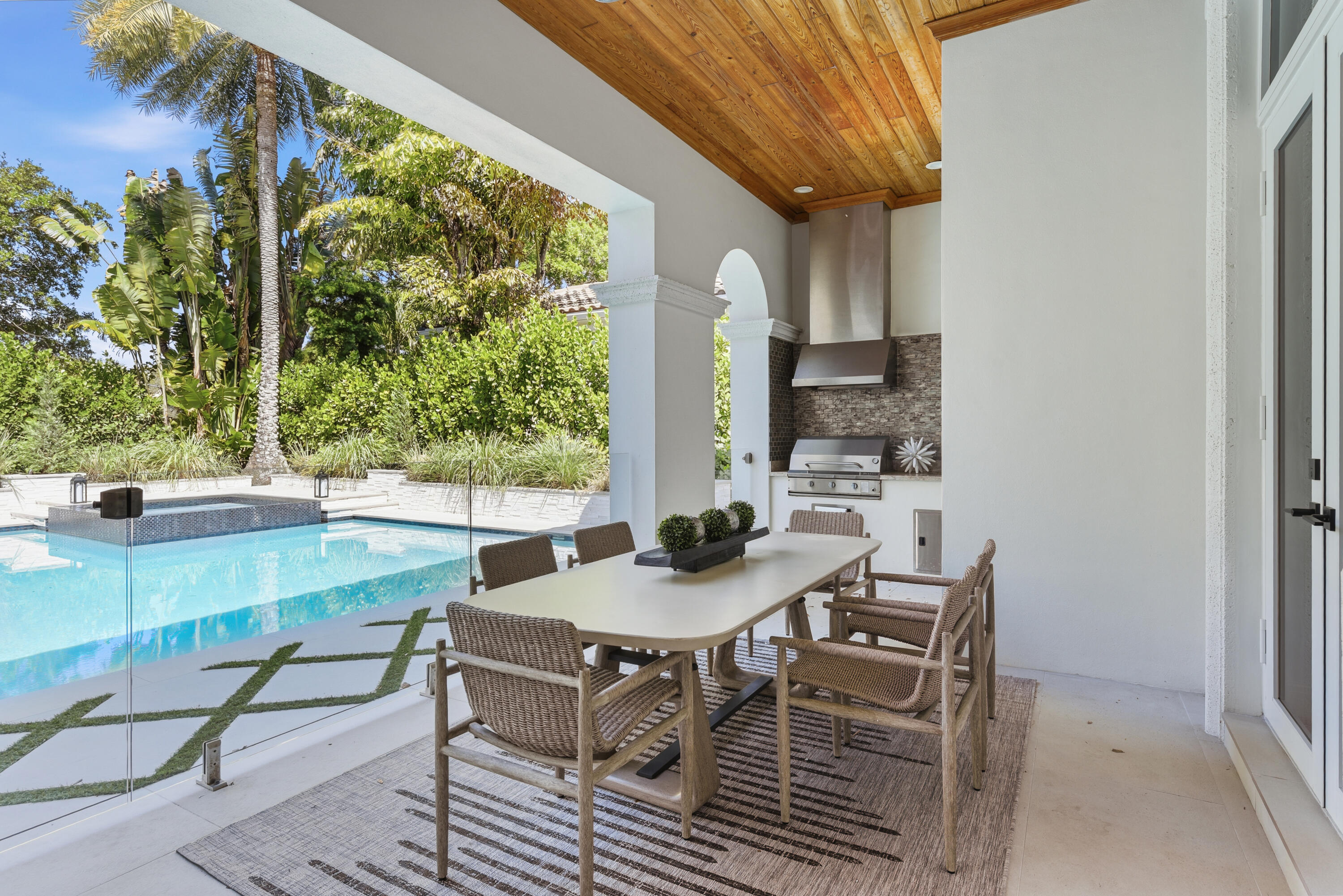 OLD PALM - Residential