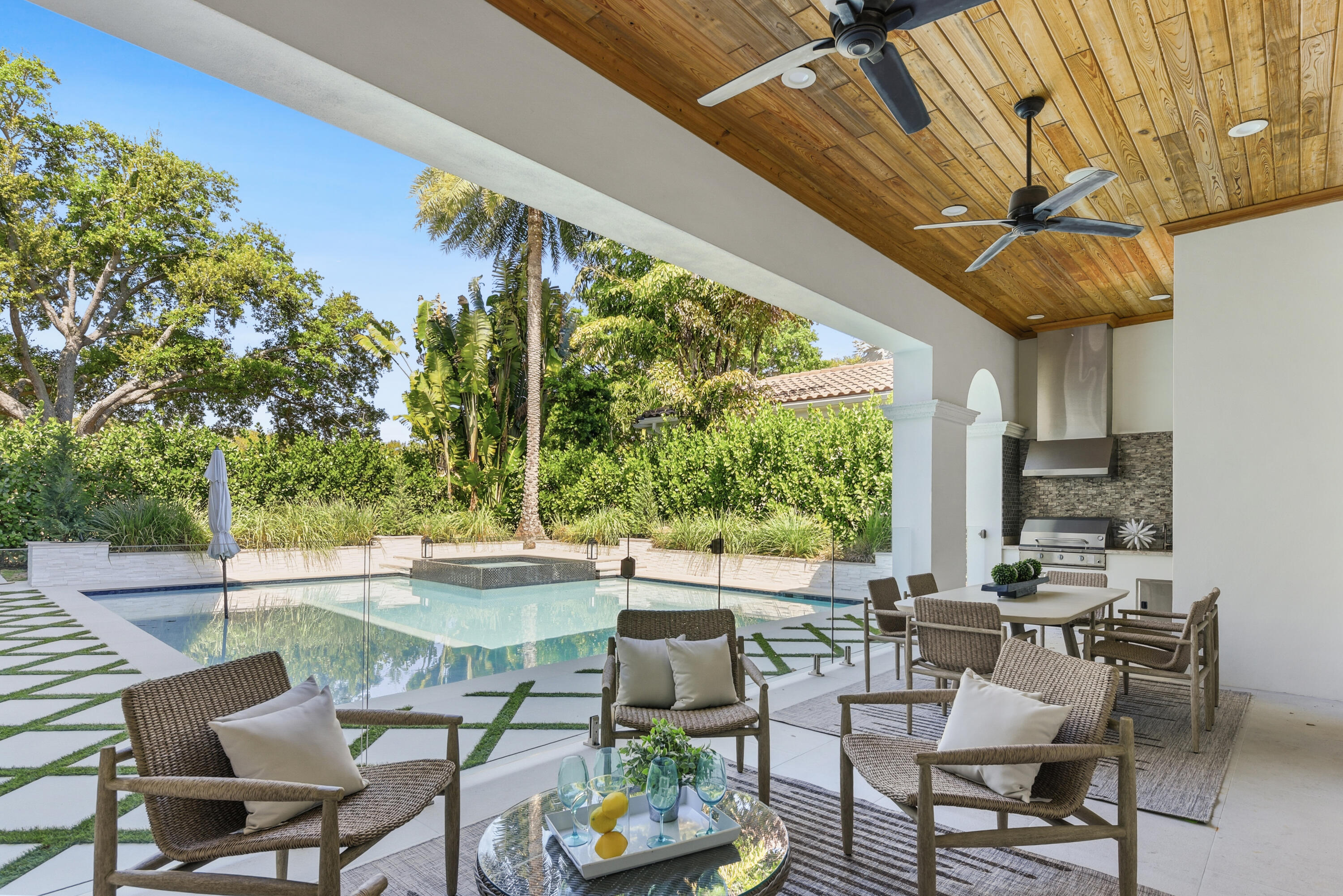 OLD PALM - Residential