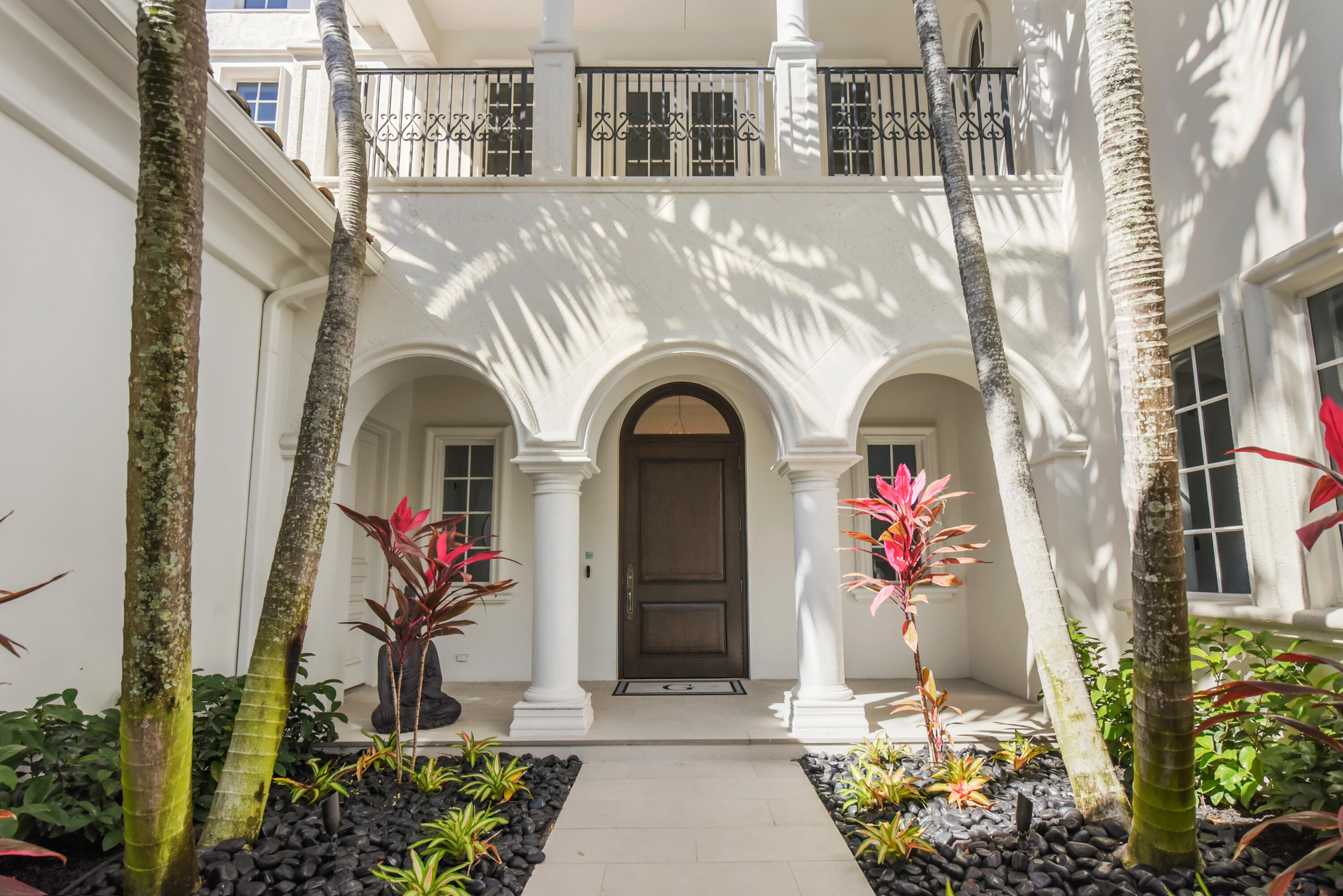 OLD PALM - Residential