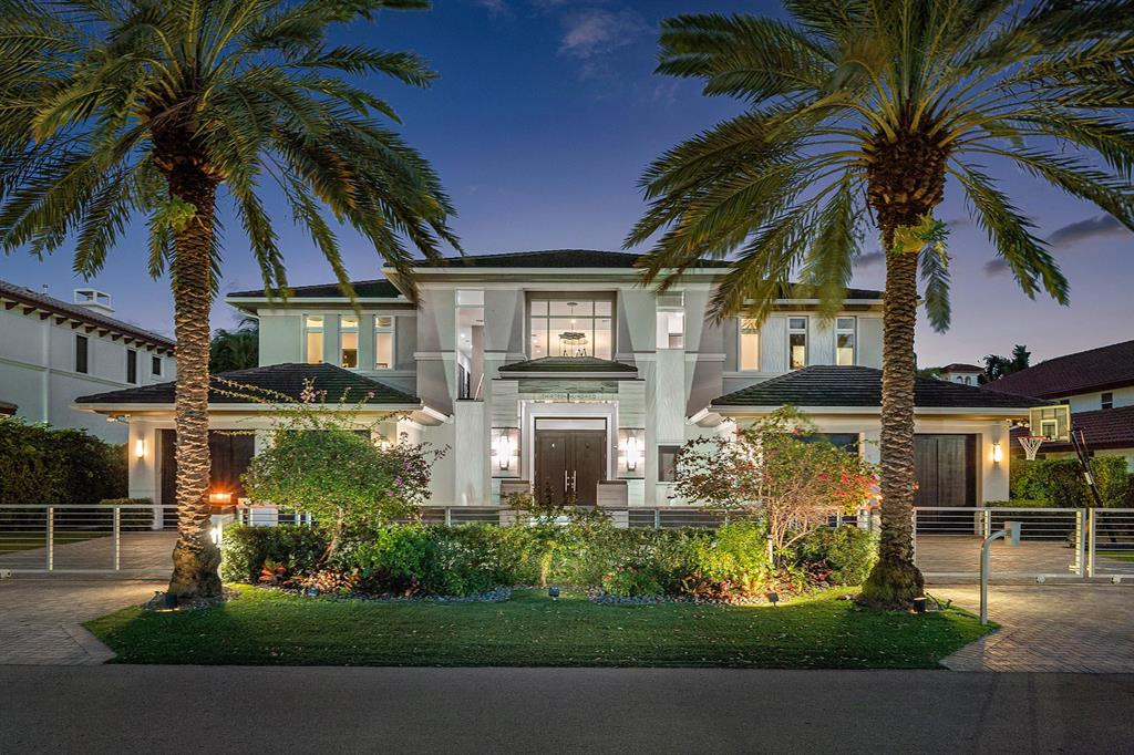 ROYAL PALM YACHT & COUNTRY CLUB - Residential