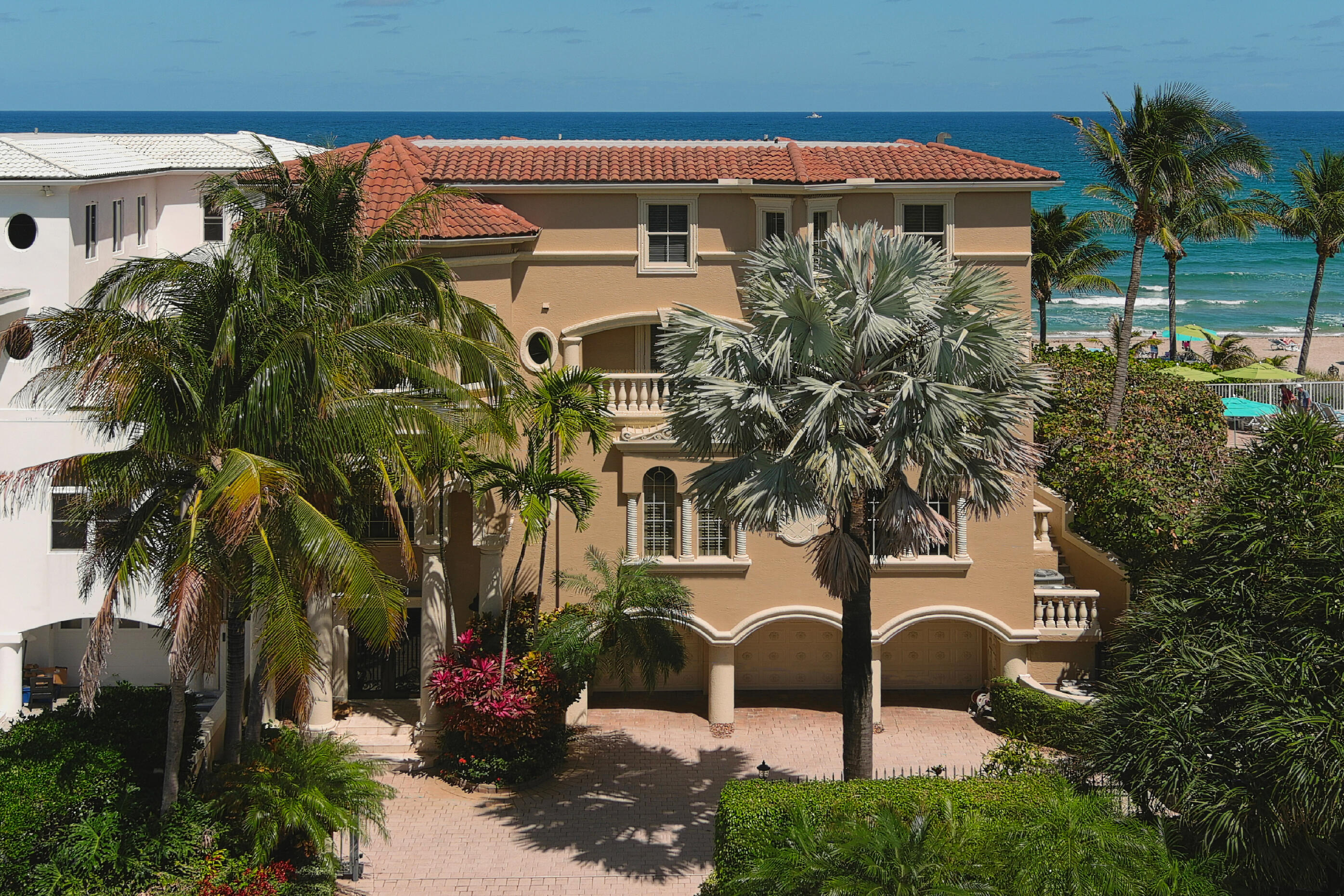 ISLE DE LA MAISON - Residential